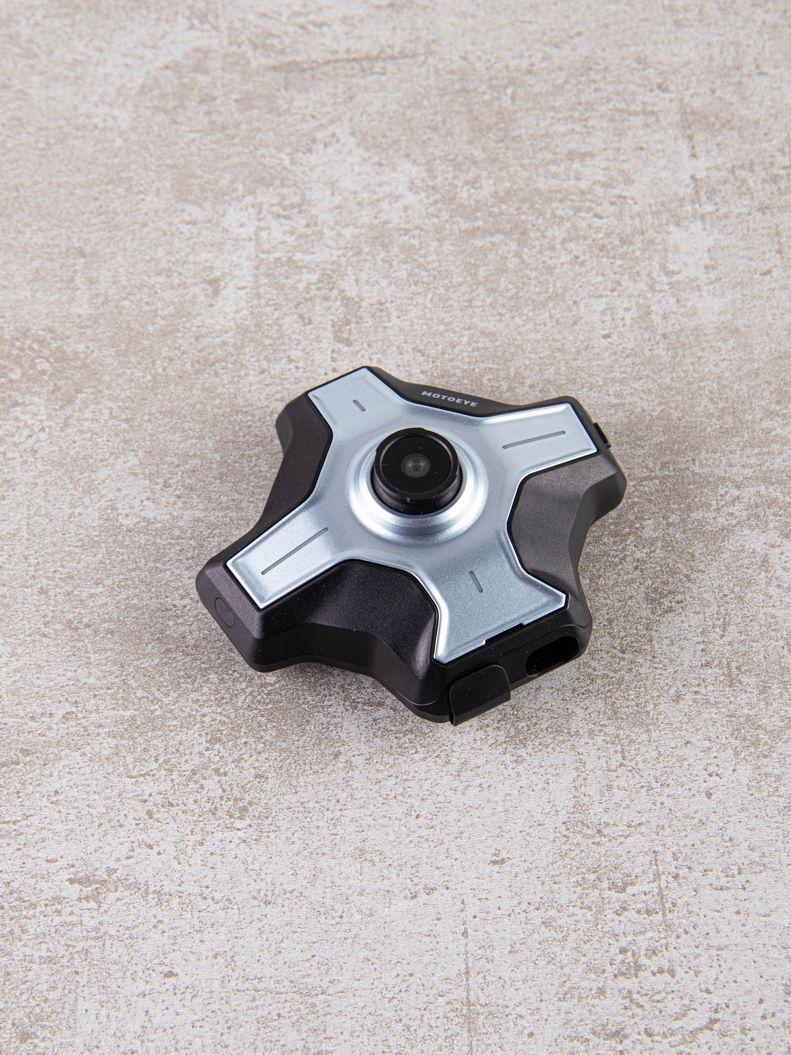 Мотоциклетный шлем. «Матрица»