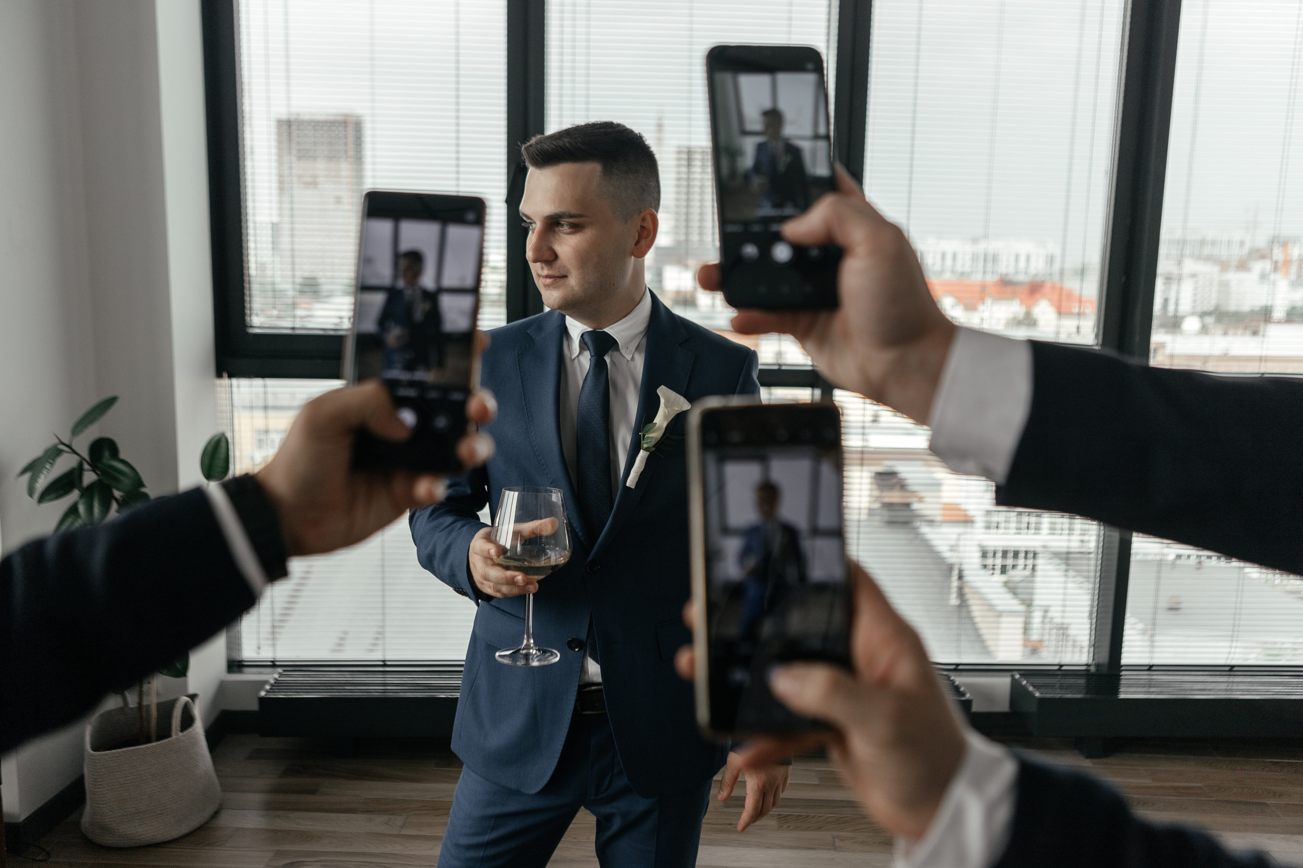 Свадебный фотограф Уфа — Руслан ГабдлисламовЖивые эмоции, красивые кадры, воспоминания на всю жизнь.Работаю по всей Республике Башкортоста. Свадебный фотограф Уфа Руслан Габдлисламов