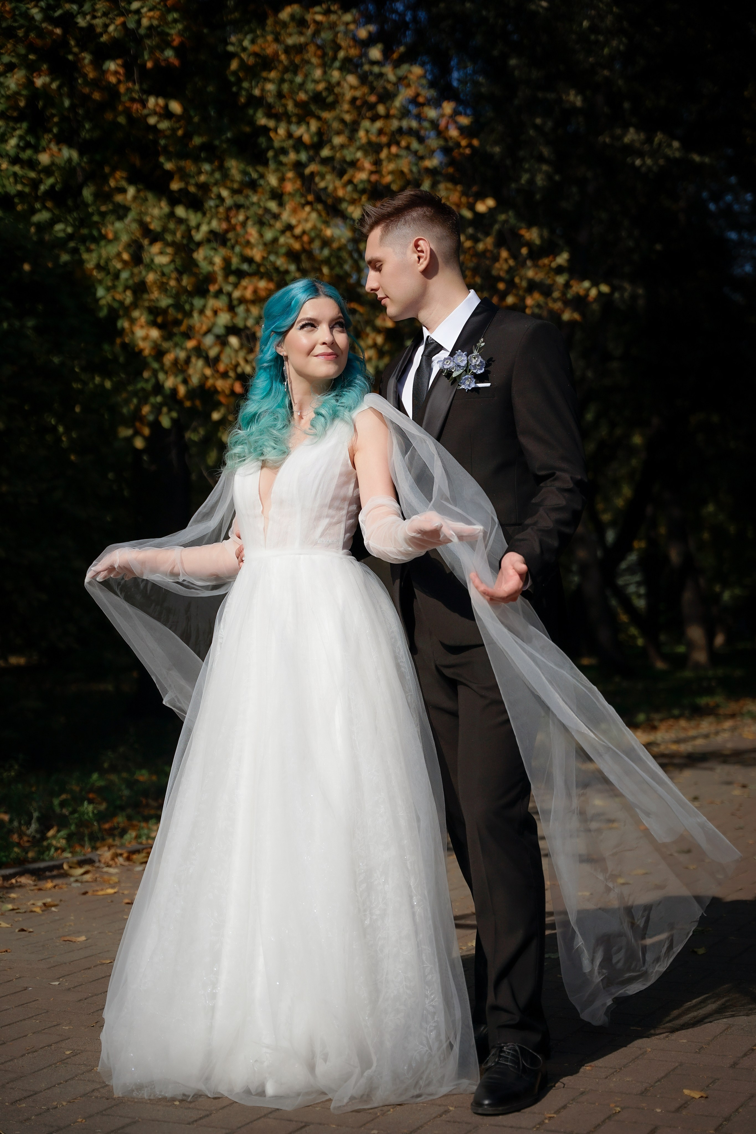 Свадебная прогулка в парке Екатеринбурга