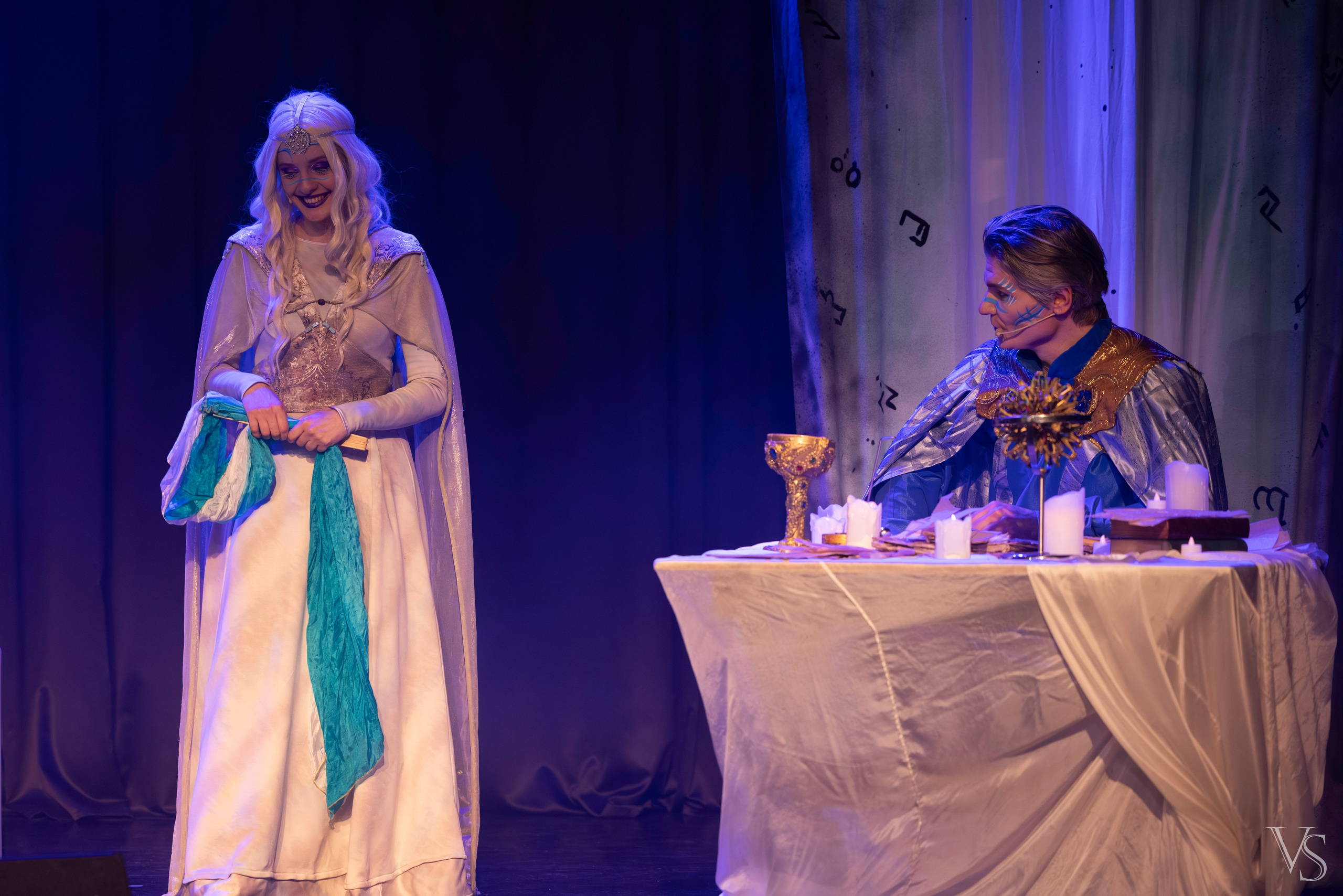 Книга стихий 25.01. Фотограф Виктор Степанов