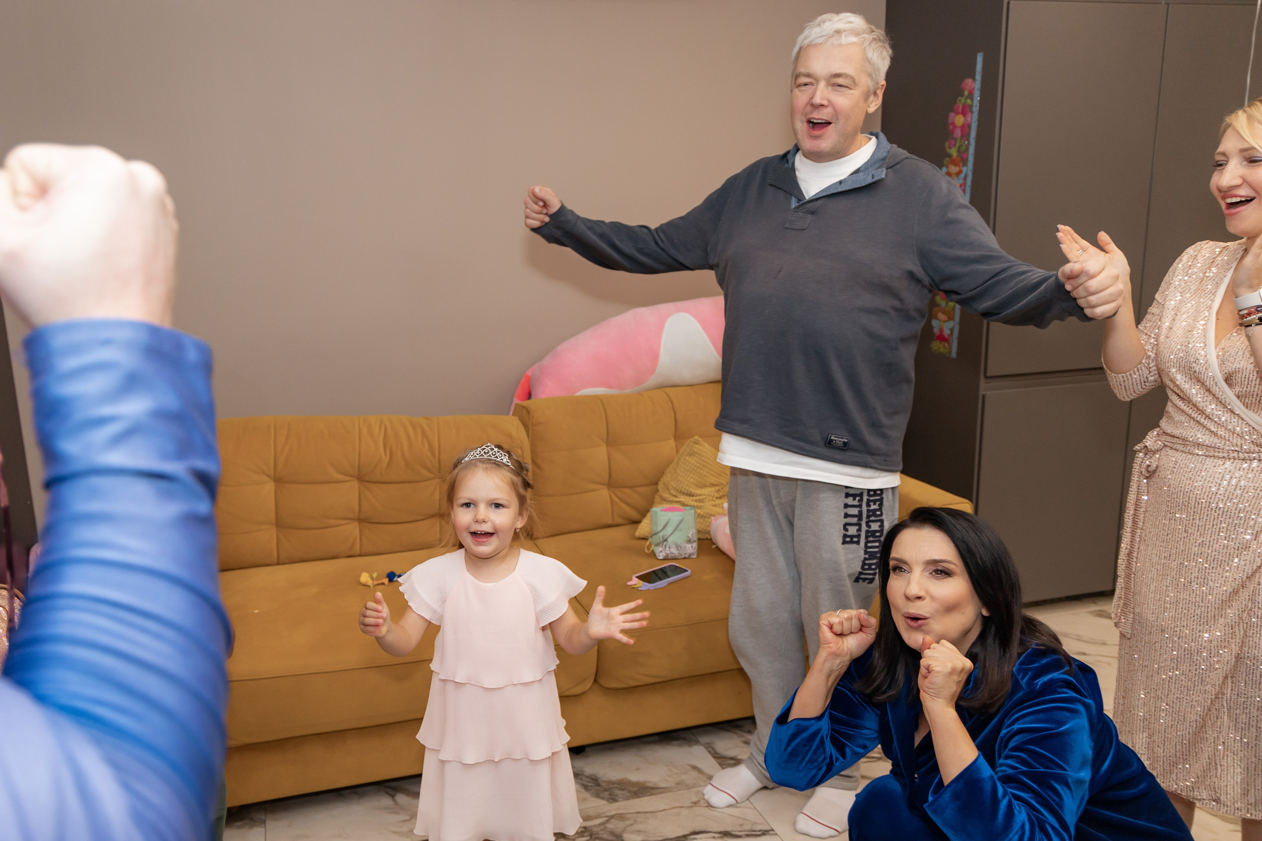 День Рождения в Доме. Свадебный фотограф в городе Подольск МО и Москва Крылова Ирина