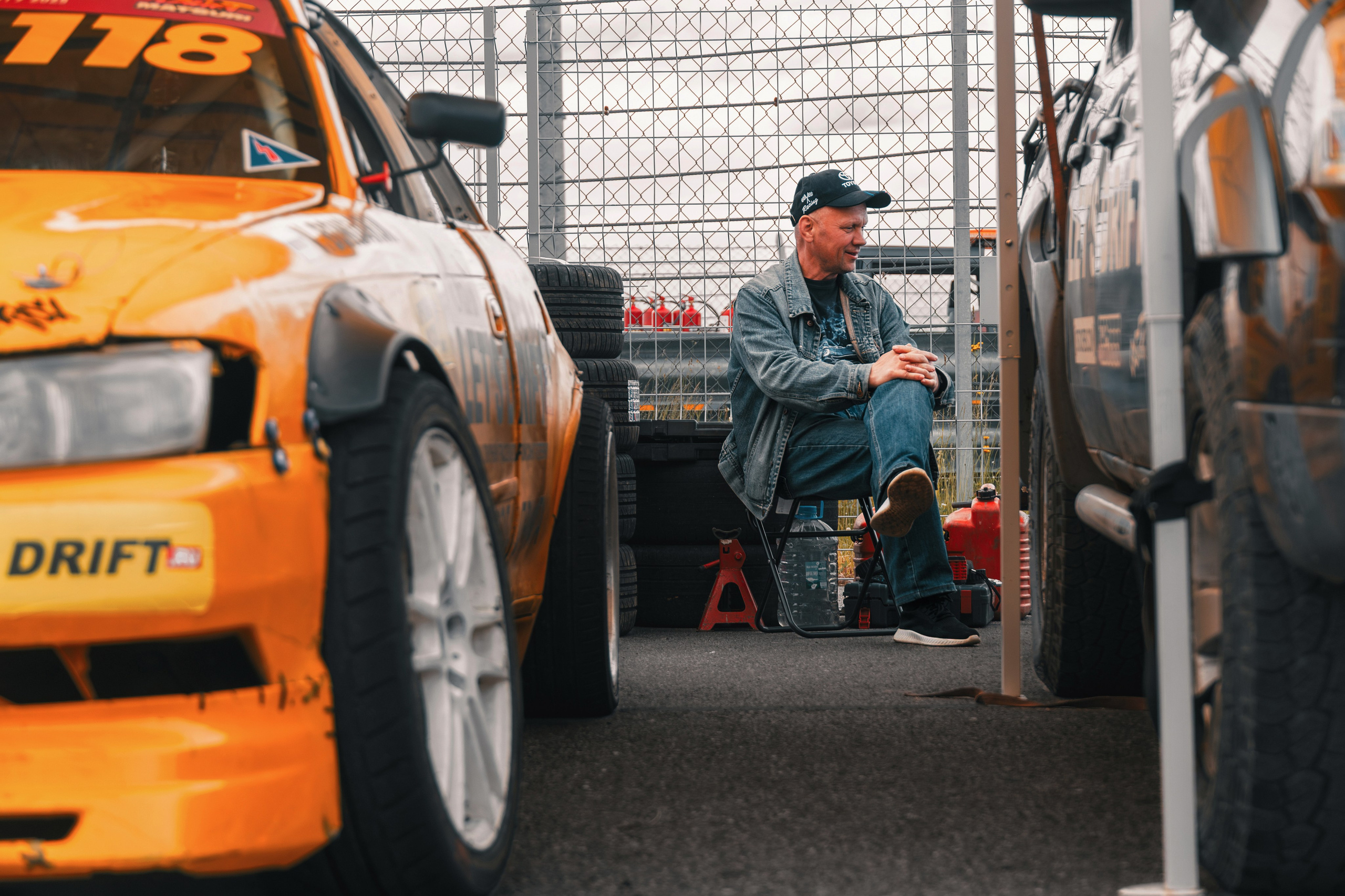 IDDC Этап 2: Бетонный Колизей и блогеры в деле