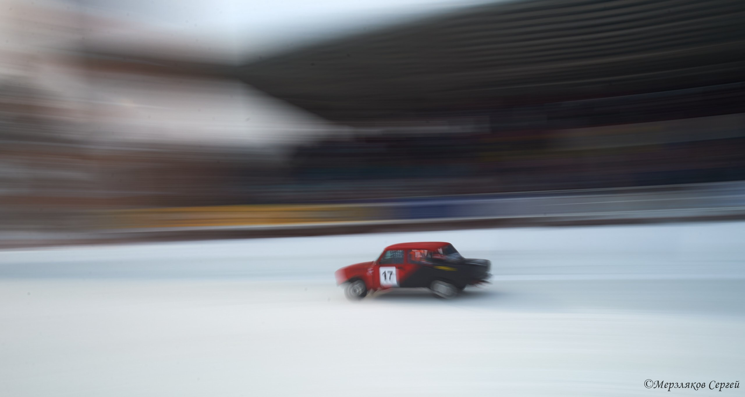 Трековые гонки Ижевск. Спортивный репортажный фотограф в Ижевске Сергей Мерзляков
