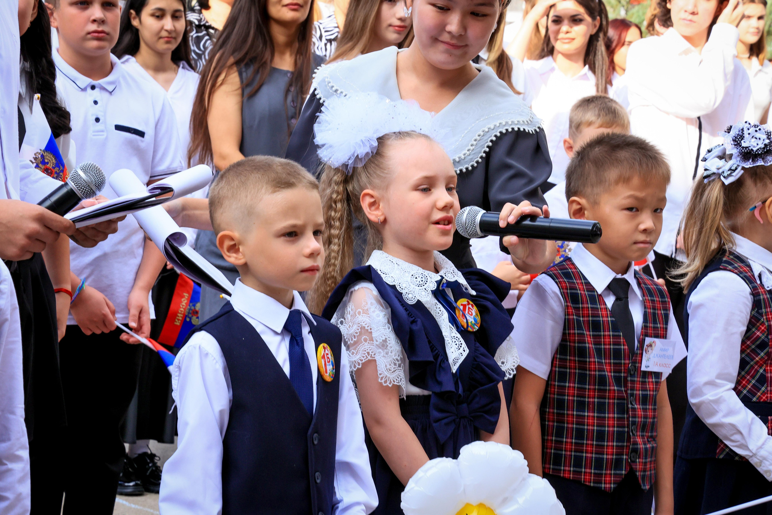 ШКОЛА 1 СЕНТЯБРЯ. Свадебный фотограф — видеограф в г. Астрахань Екатерина Юмашева