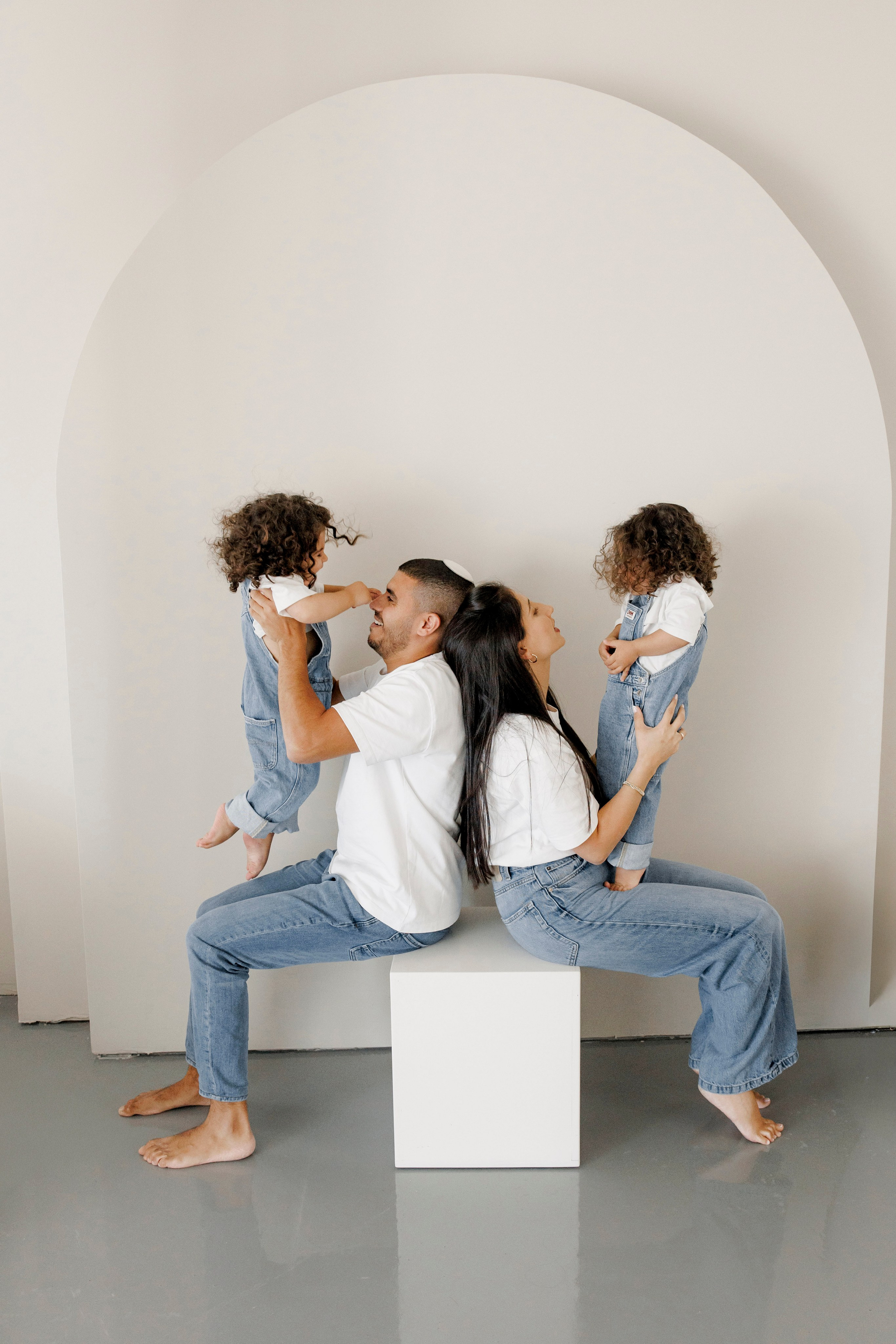 Family photoshoot inside the studio in Hadera. Wedding and family photographer