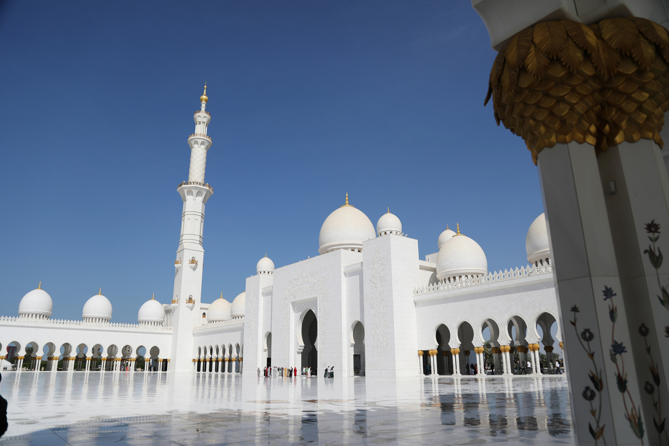 Абу Даби. Мечеть Шейха Зайда. Репортажный и портретный фотограф Русакова Жанна