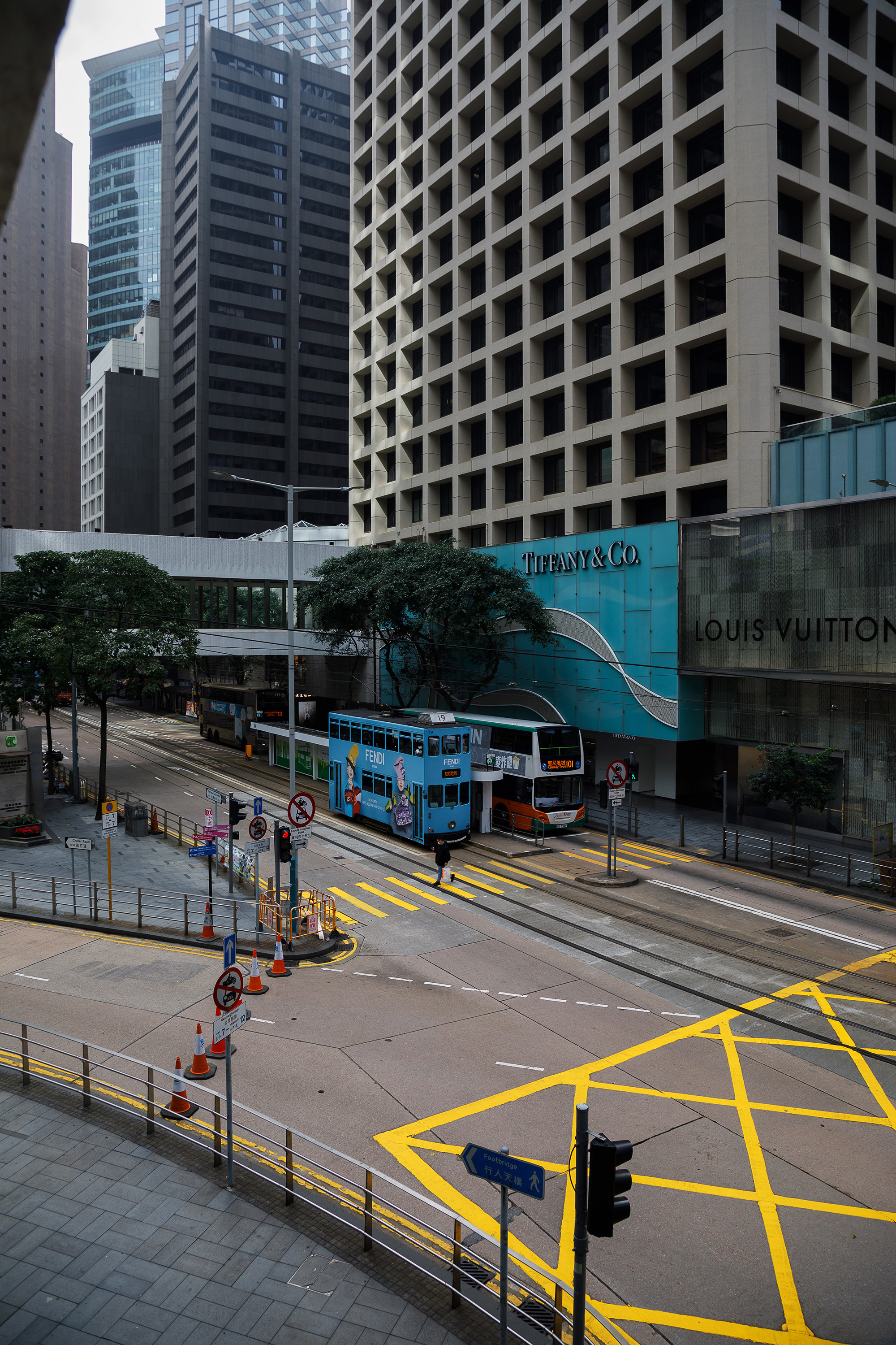 Гон Конг. Город желтых линий. Репортажный и портретный фотограф Русакова Жанна