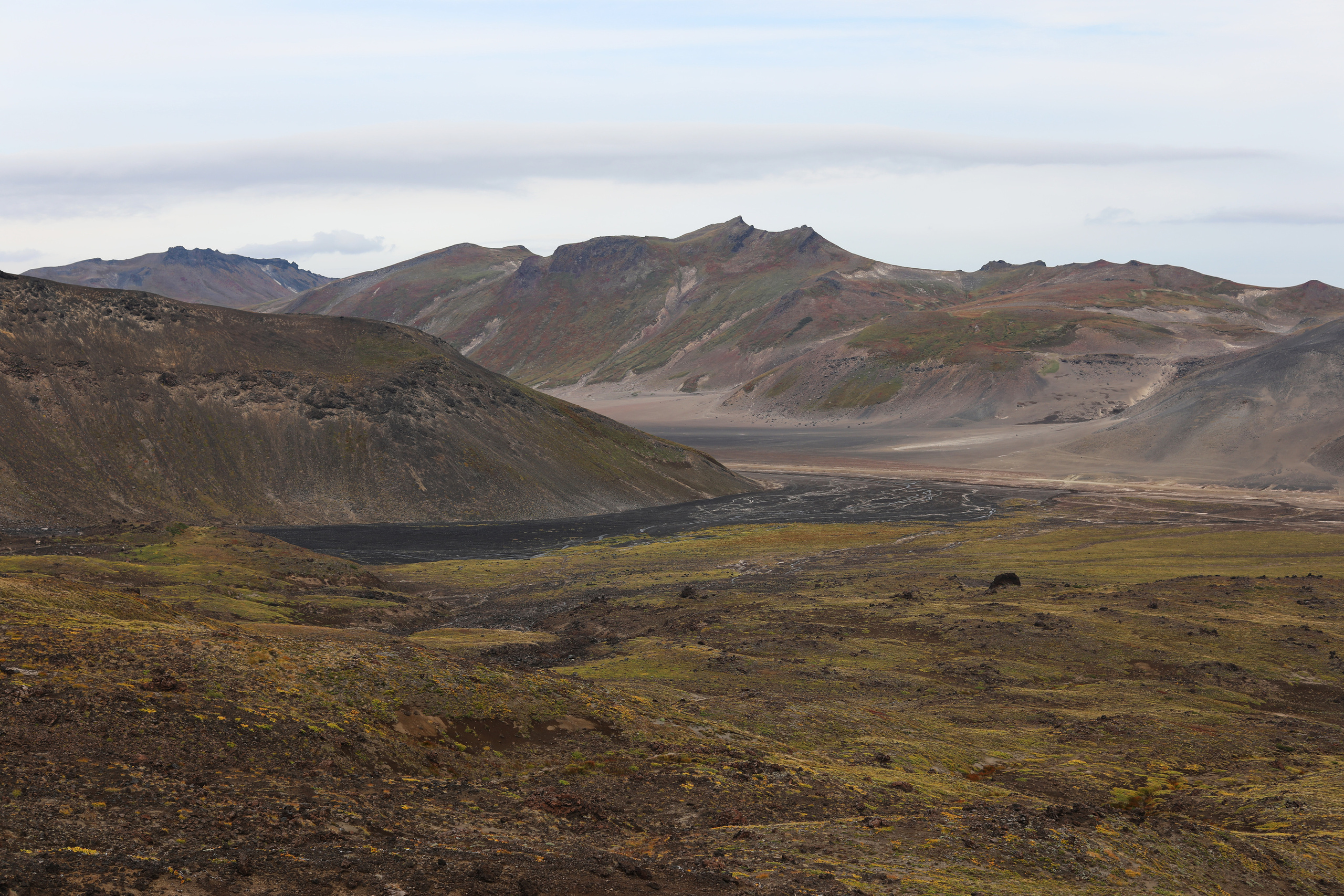 Камчатка. Вулкан Горелый. Пещера у Горелого Вулкана. Репортажный и портретный фотограф Русакова Жанна