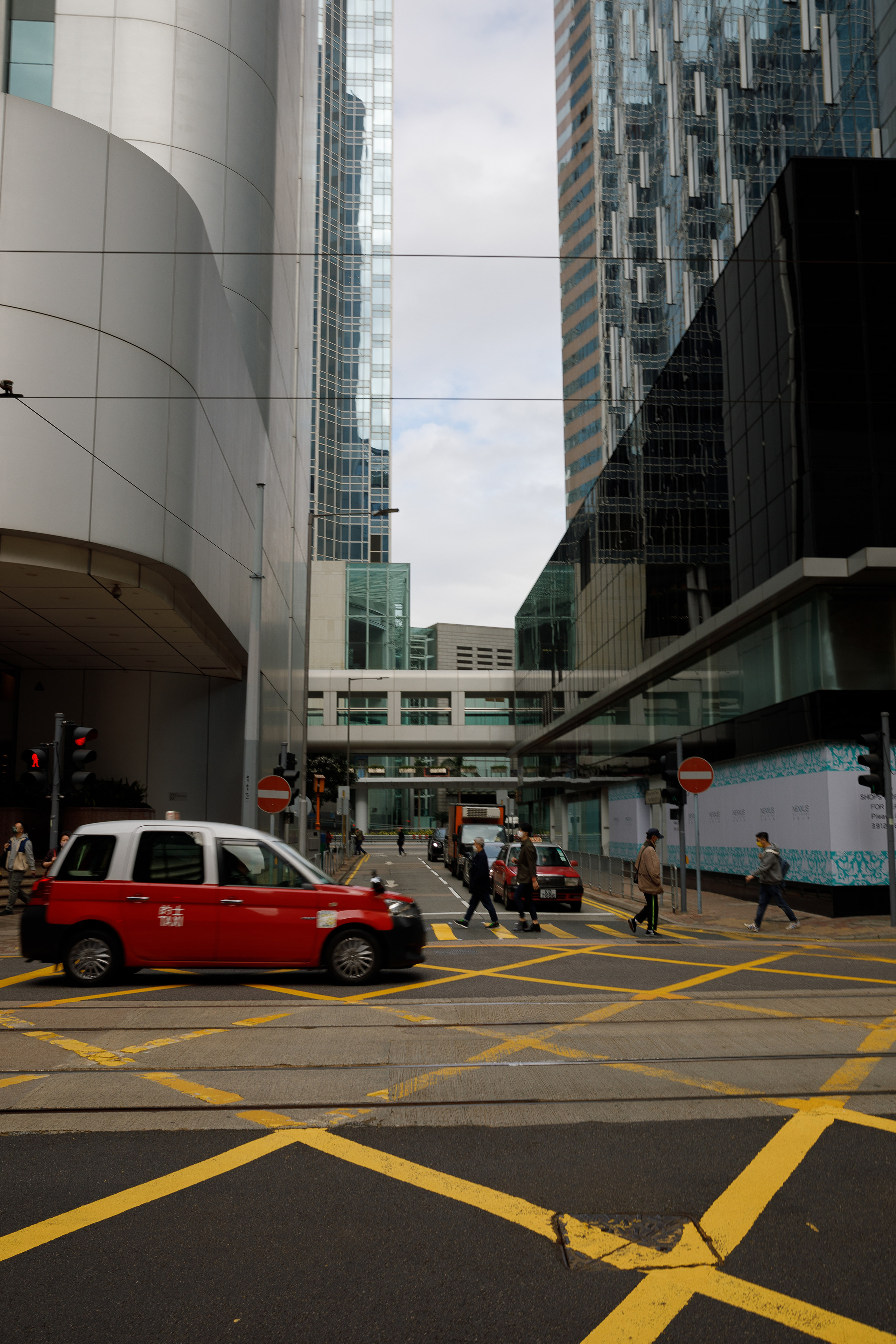Гон Конг. Город желтых линий. Репортажный и портретный фотограф Русакова Жанна