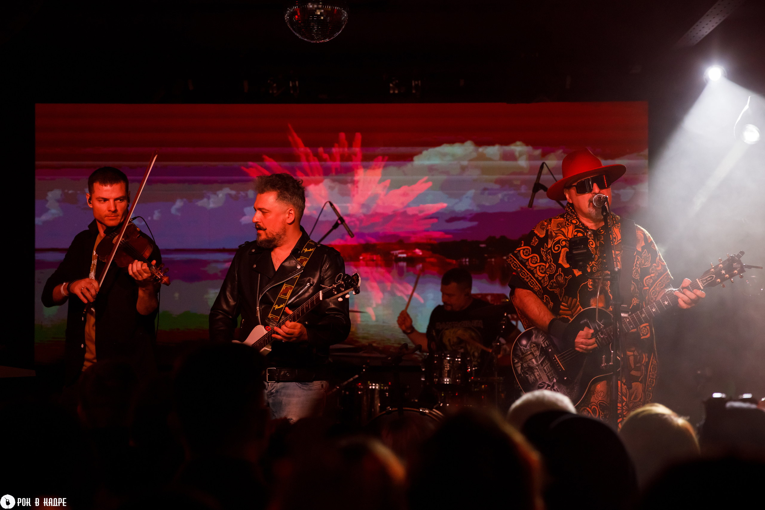 Крематорий /06.05.2023/ Мумий Тролль music bar. Репортажный и портретный фотограф Русакова Жанна