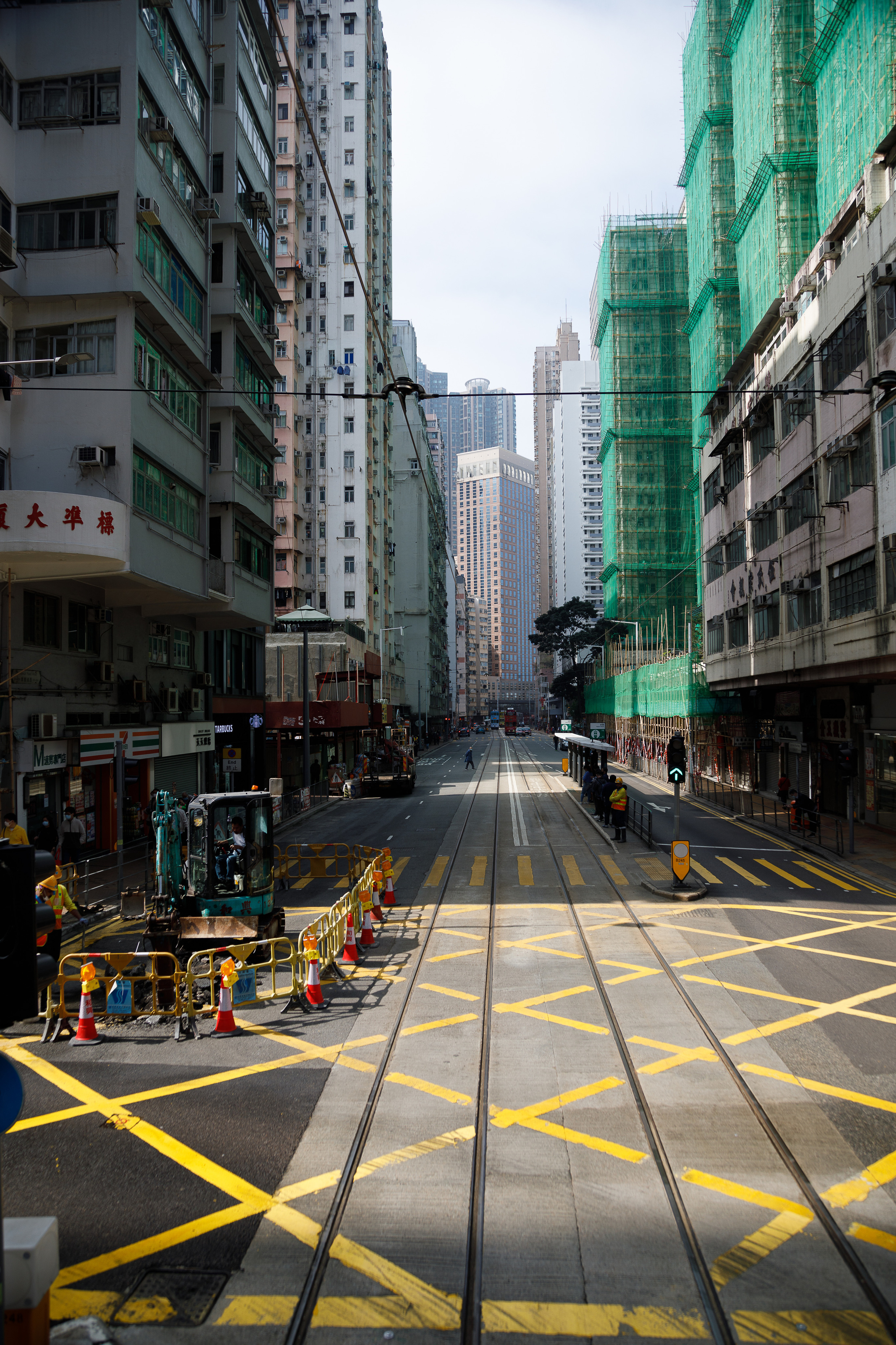 Гон Конг. Город желтых линий. Репортажный и портретный фотограф Русакова Жанна