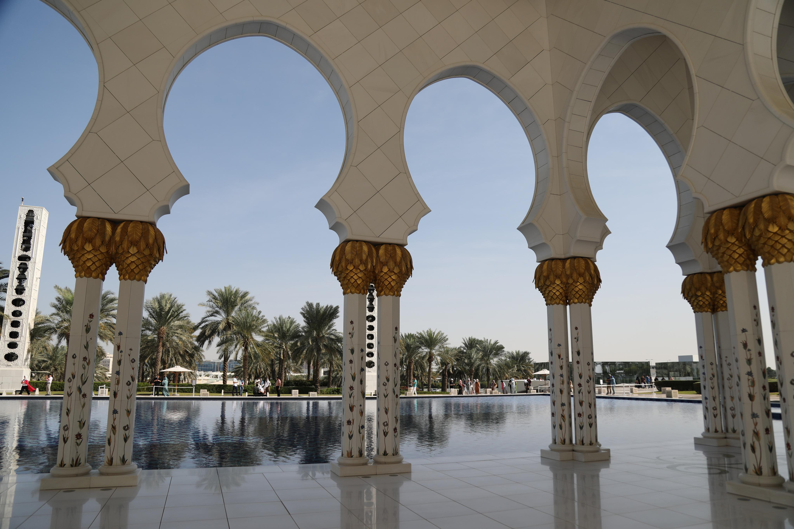 Абу Даби. Мечеть Шейха Зайда. Репортажный и портретный фотограф Русакова Жанна