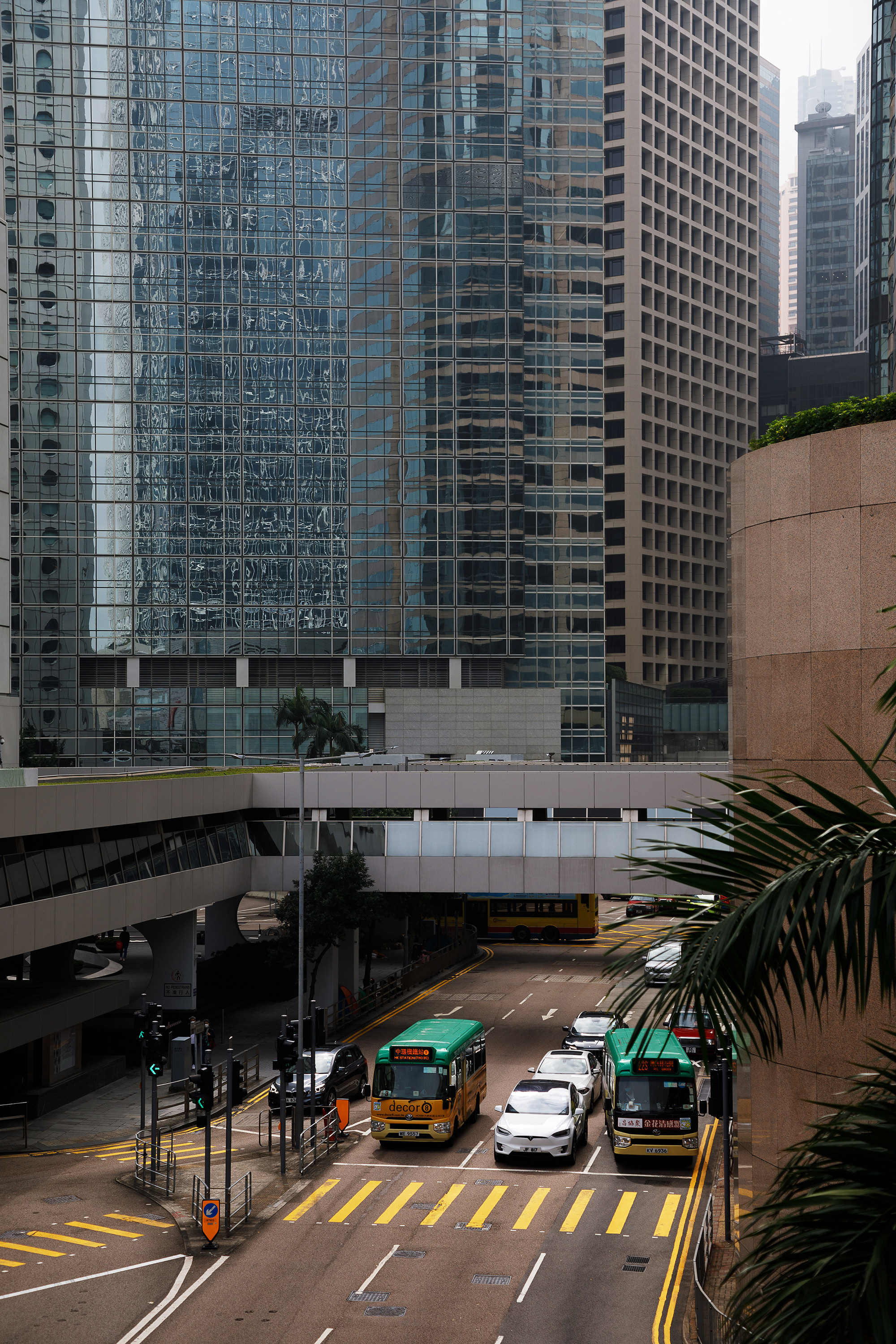 Гон Конг. Город желтых линий. Репортажный и портретный фотограф Русакова Жанна