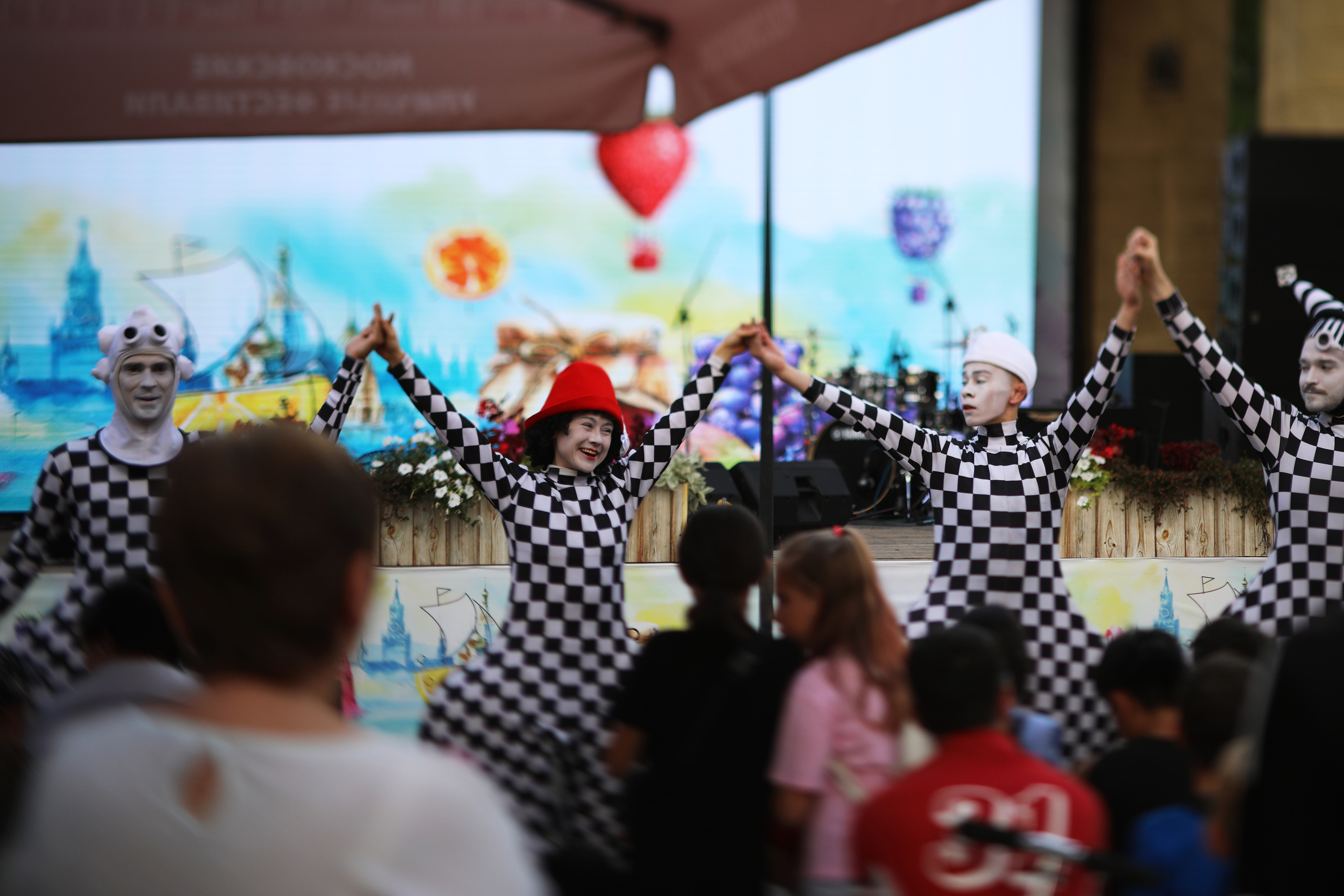 Уличный Театр B.S. Theatre /06.08.2022. Репортажный и портретный фотограф Русакова Жанна