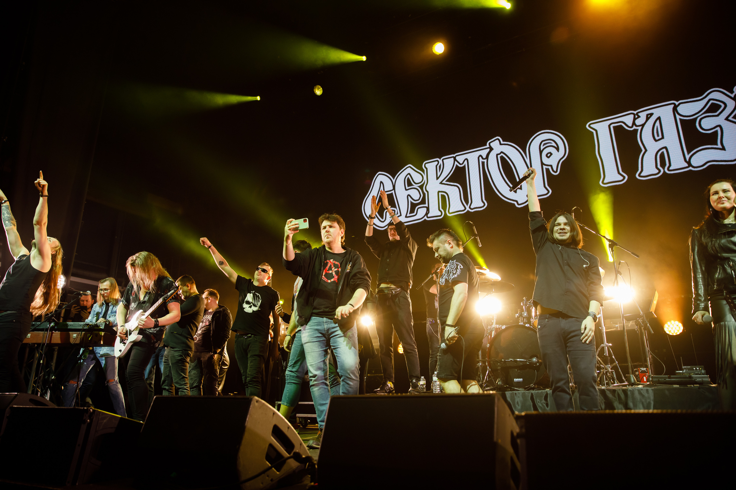 Черный Вторник /18.03.2023/клуб 1930Moscow. Репортажный и портретный фотограф Русакова Жанна