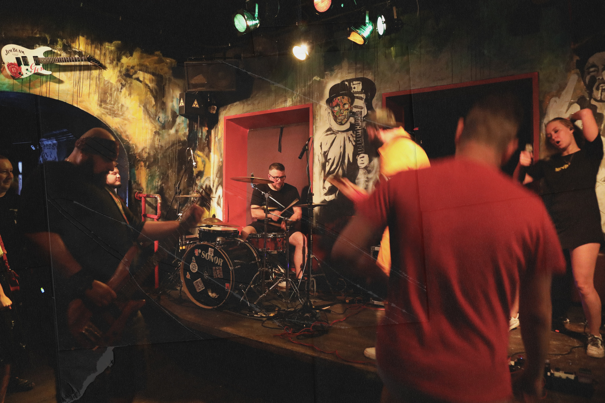 AIRO / 05.08.2022/ Rock'N'Roll Бар. Репортажный и портретный фотограф Русакова Жанна