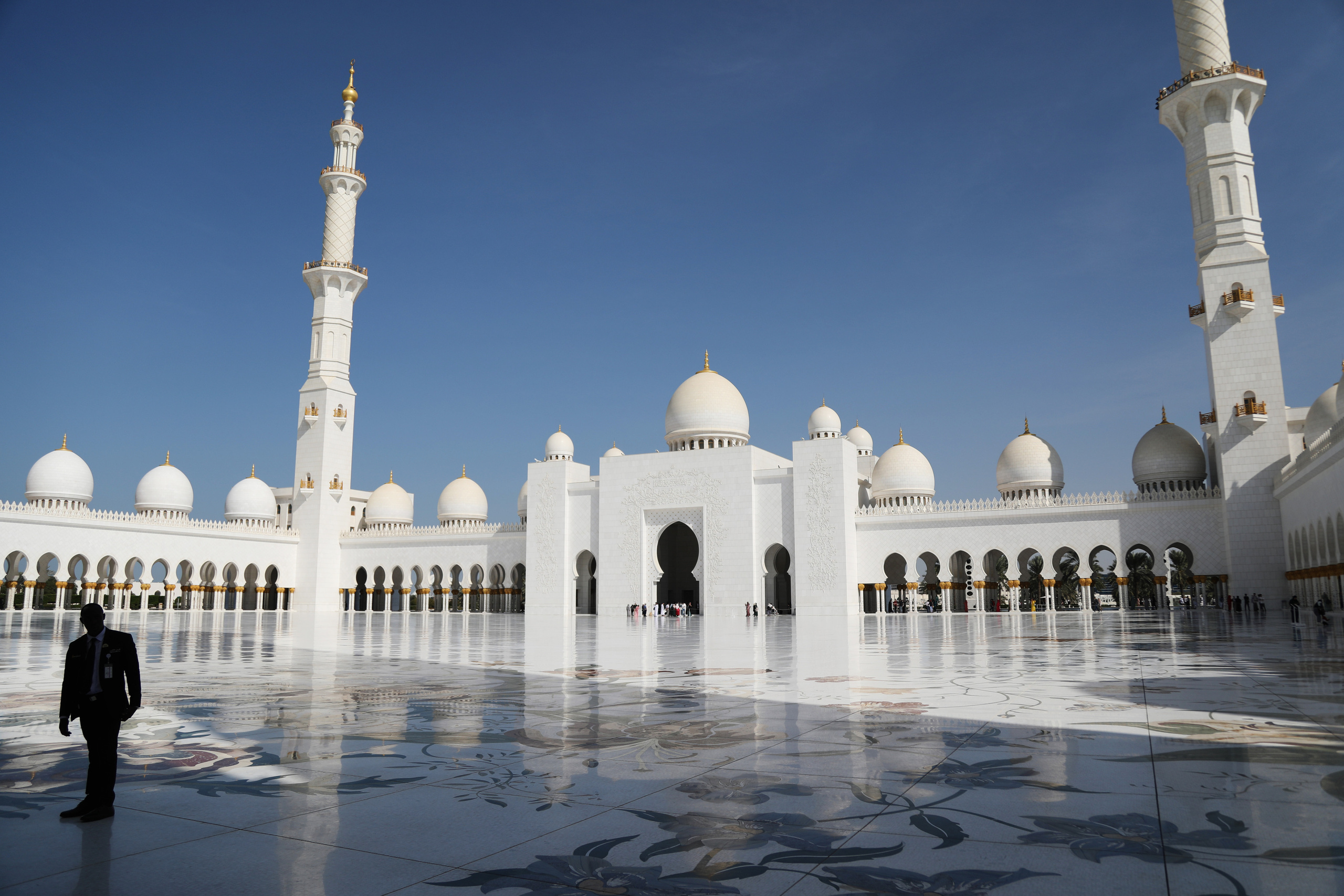 Абу Даби. Мечеть Шейха Зайда. Репортажный и портретный фотограф Русакова Жанна