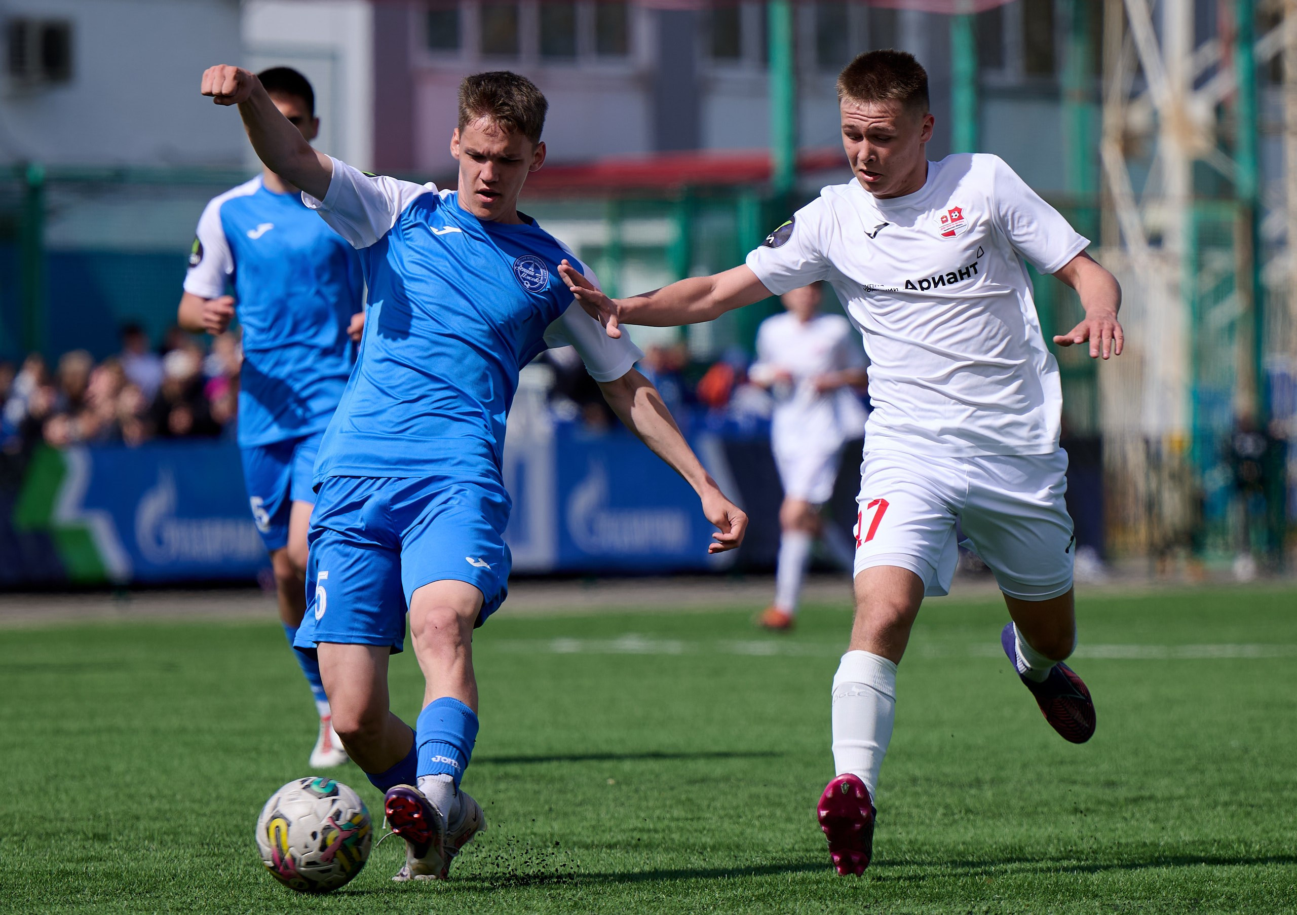 1 тур ЮФЛ Приволжье 2024. «Зенит-Ижевск» — «Челябинск-ОСШ». Спортивный репортажный фотограф в Ижевске Сергей Мерзляков