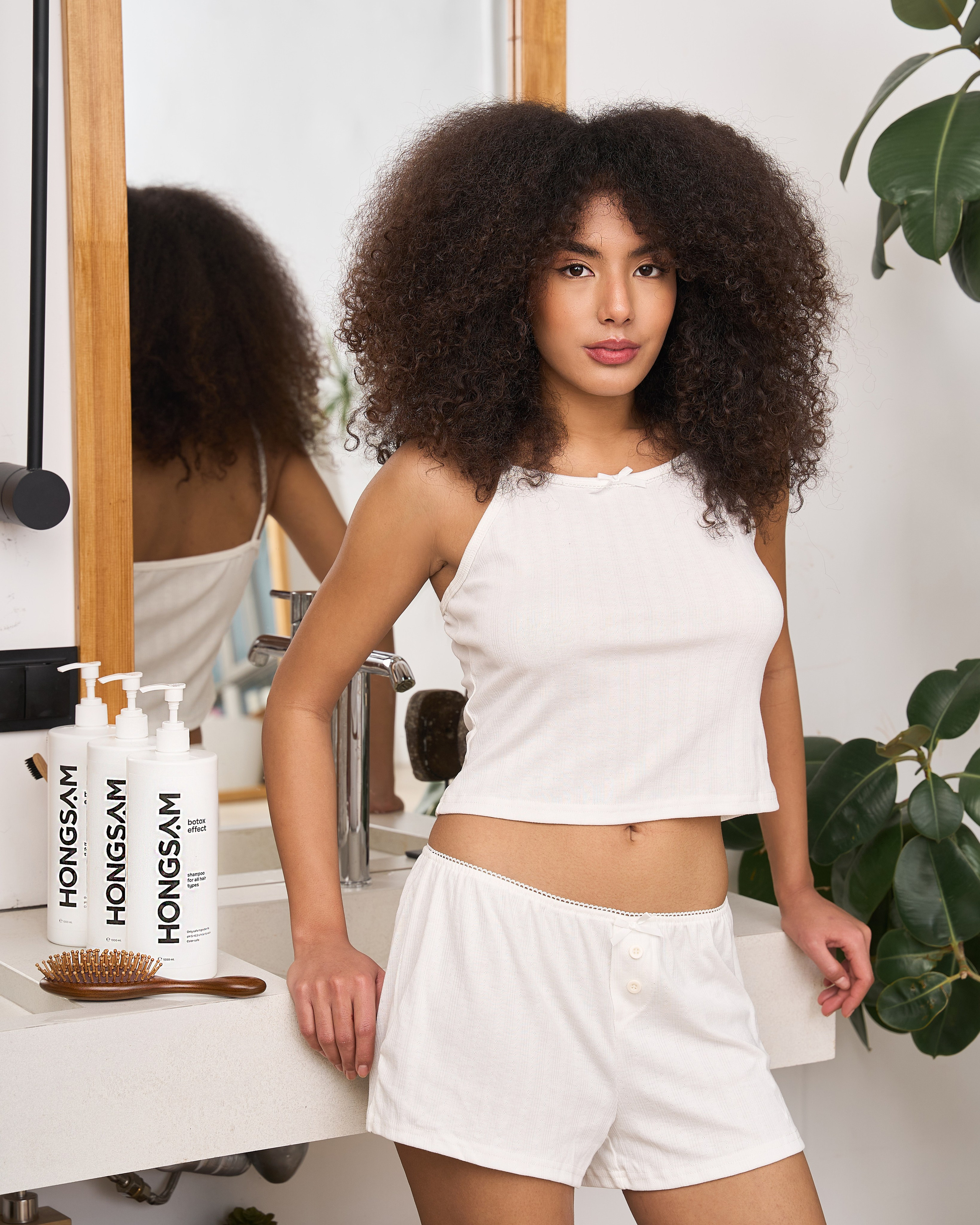 Hongsam. Фотограф для брендов одежды в Москве Diana Polupanenko