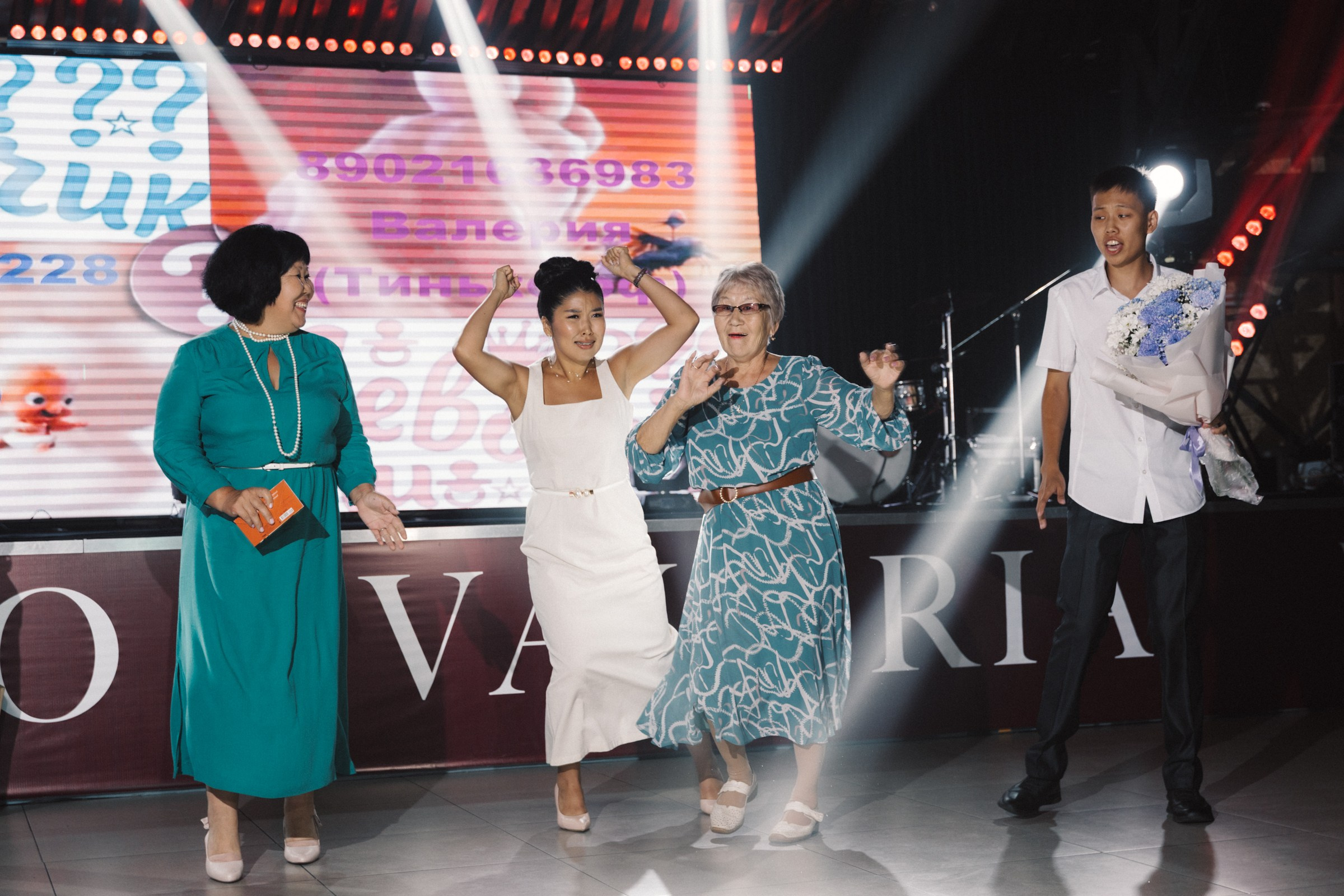 Бато и Валерия. Фотограф Улан-Удэ