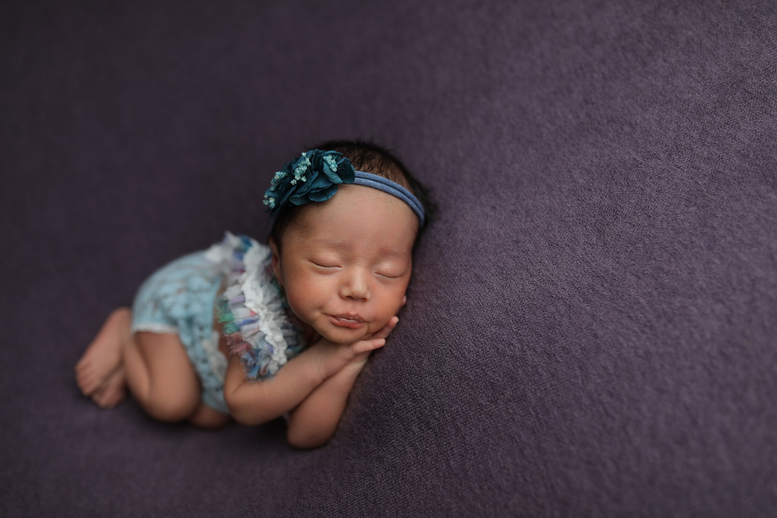 PH @anna_molodykh_newborn.almaty. Retoucher Aleksmokh