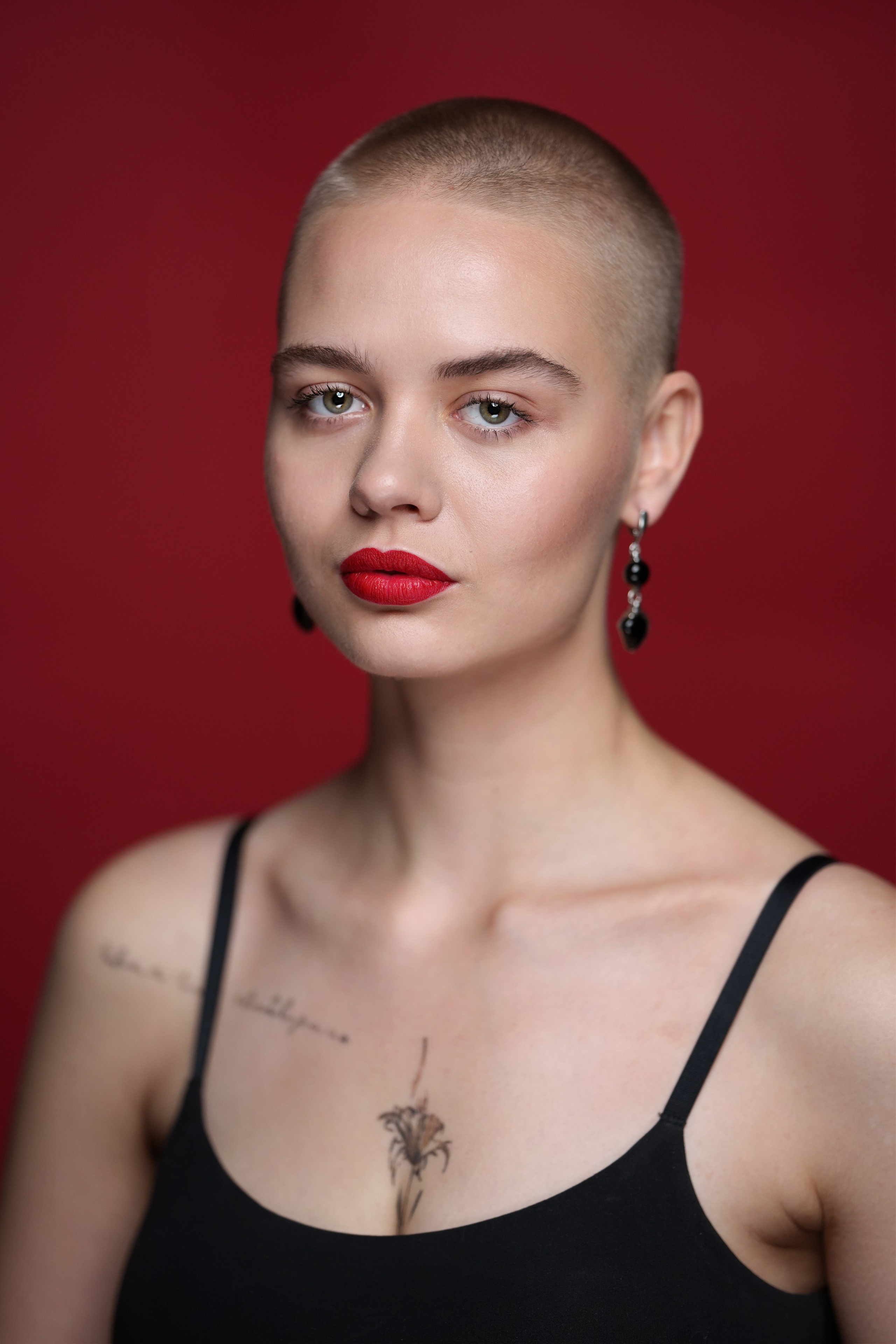 Актриса Дарина Неволина. Портретная съемка в Москве, студийный фотограф Игорь Фомин