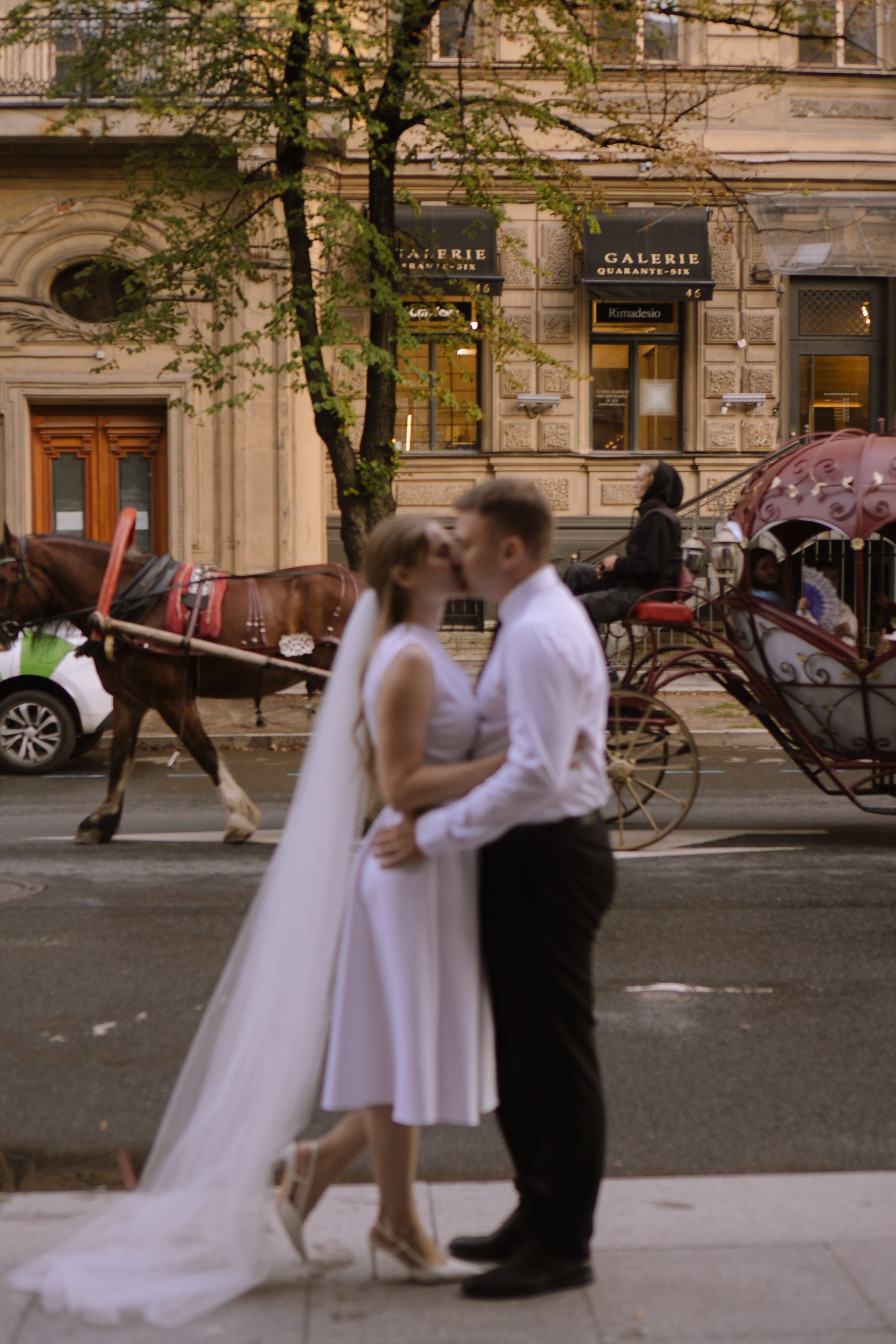 СВАДЕБНАЯ СЬЕМКА С ИСАКИЕВСКИМ СОБОРОМ, АСТОРИЯ И ЗАКОНОДАТЕЛЬНОЕ СОБРАНИЕ. Профессиональный фотограф, Санкт-Петербург — Виктория Богомолова