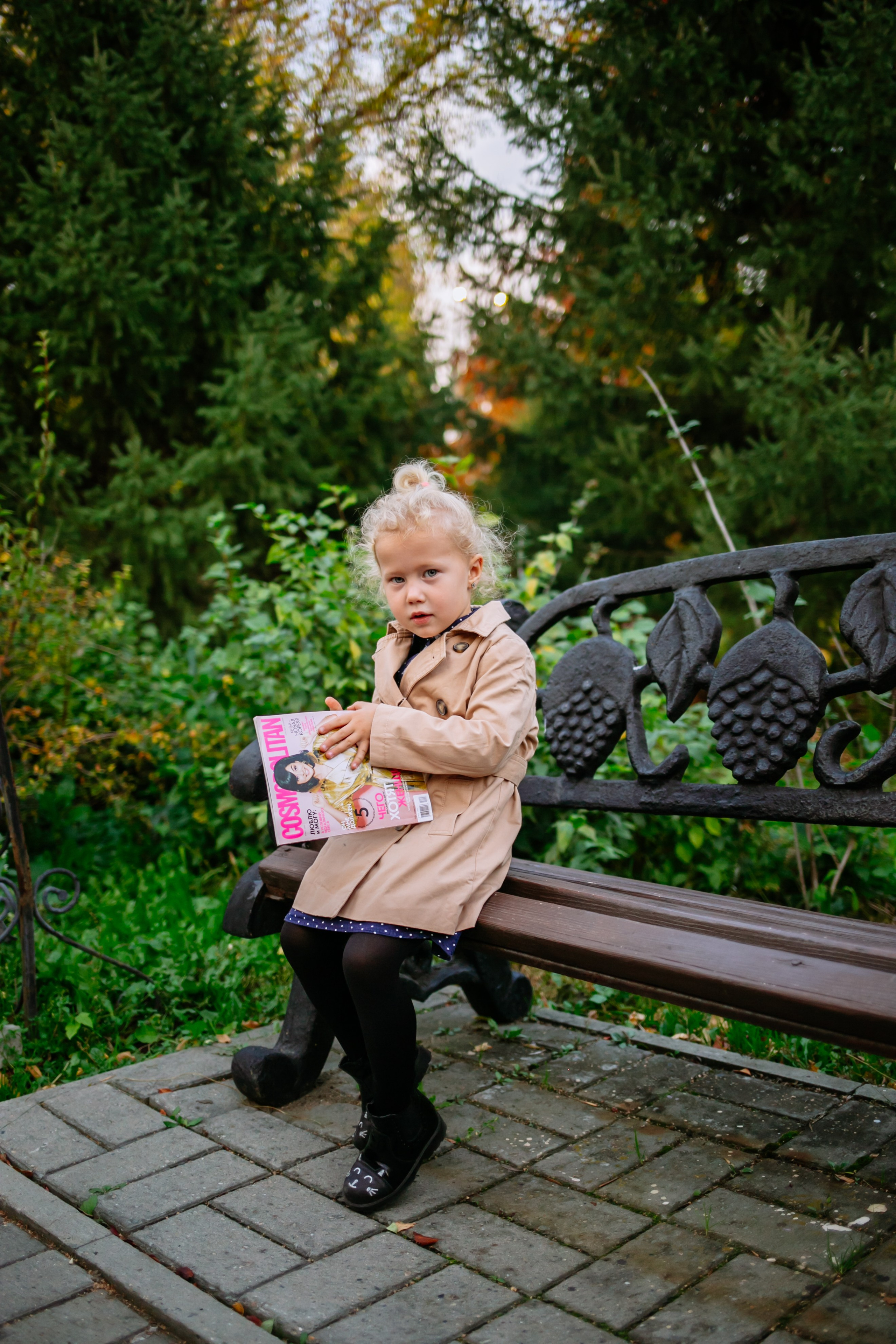 Юля, Анюта, Есения