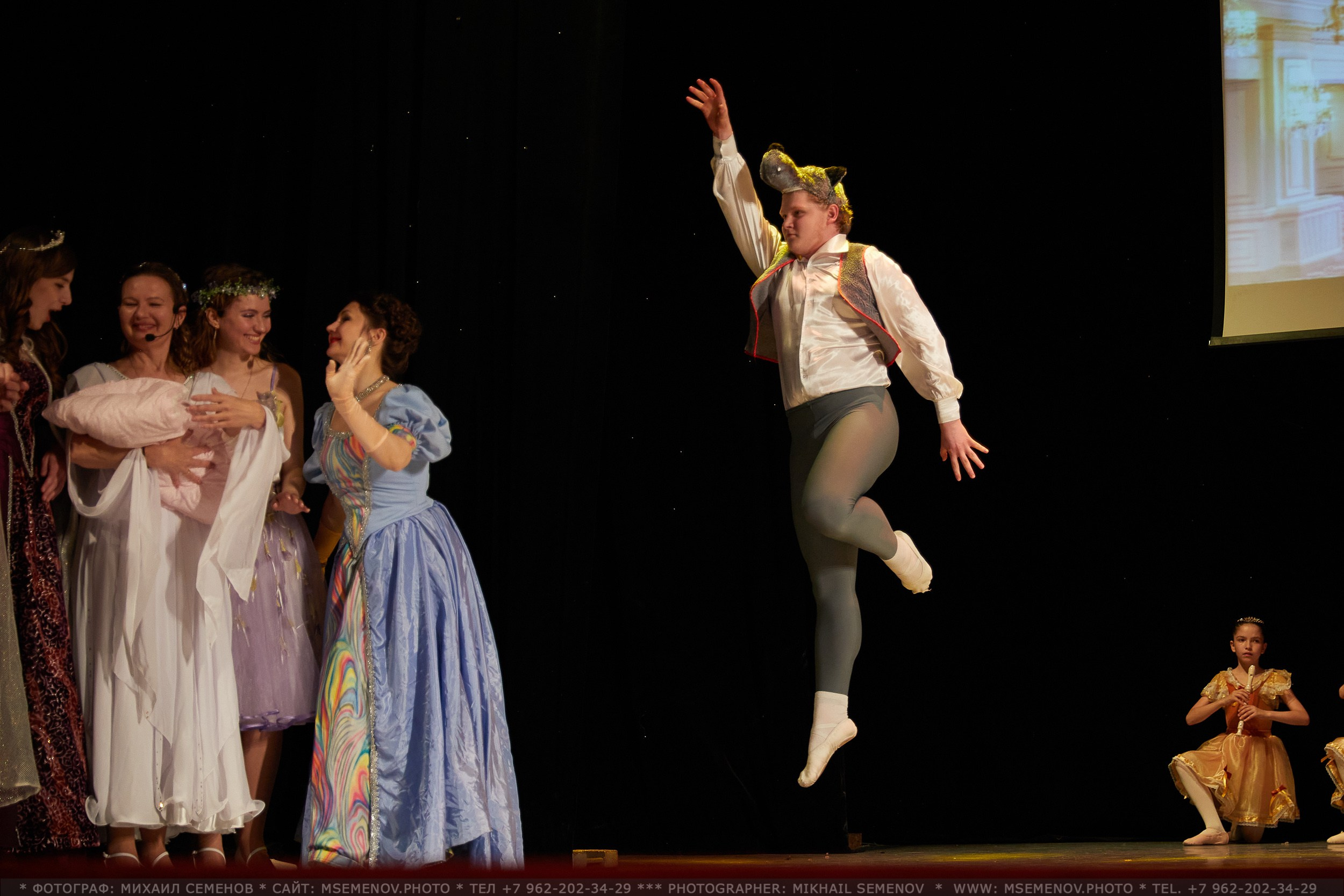 АНОНС фоторепортажа балета-мюзикла «ЖИЛ-БЫЛ КОРОЛЬ». Фотограф, фотопроекты Михаила Семенова в Ярославле. Фотошкола