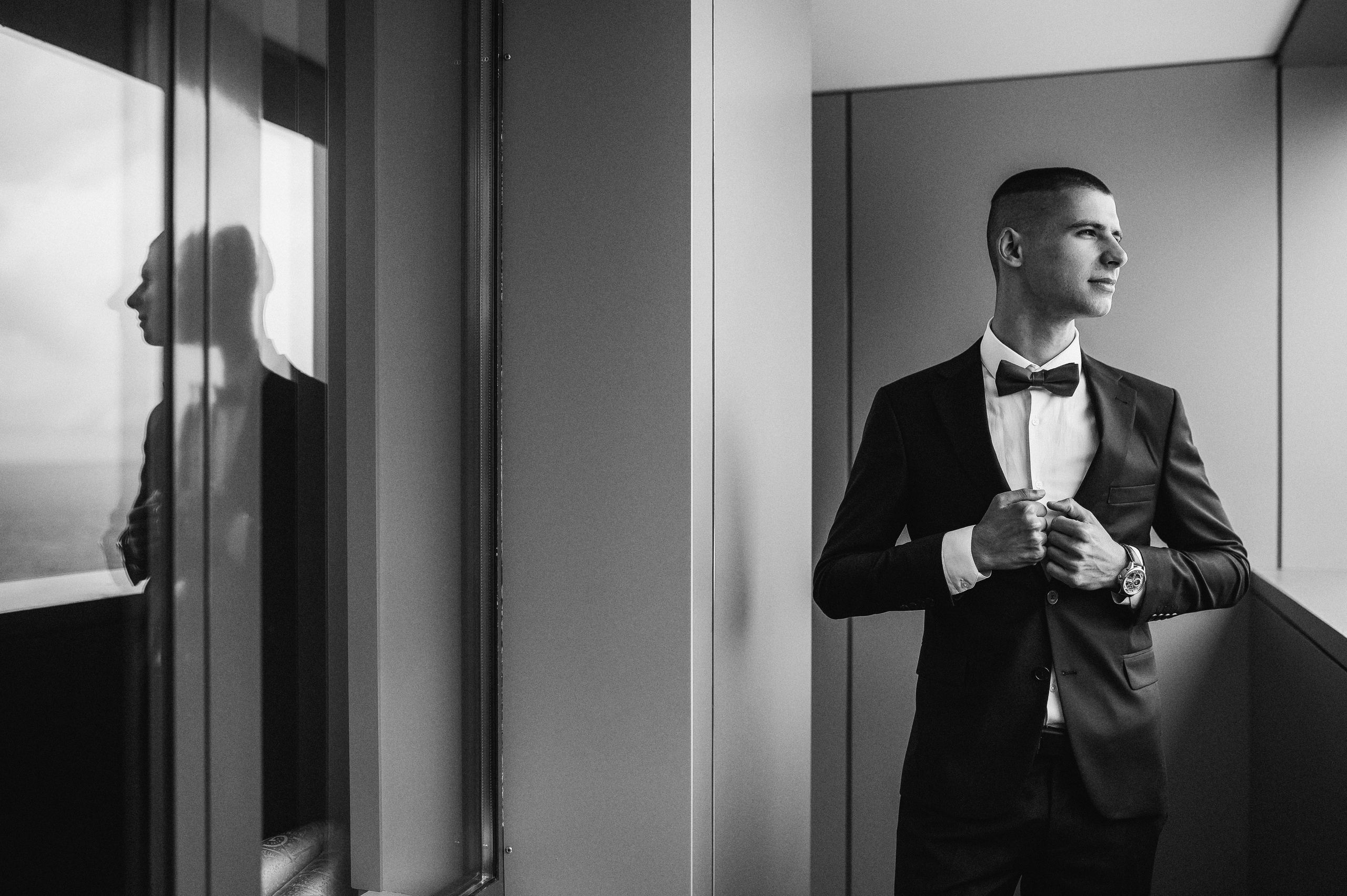 Свадебное утро и прогулка красивой яркой пары. Свадебный и семейный фотограф в Симферополе Дарья Маркова