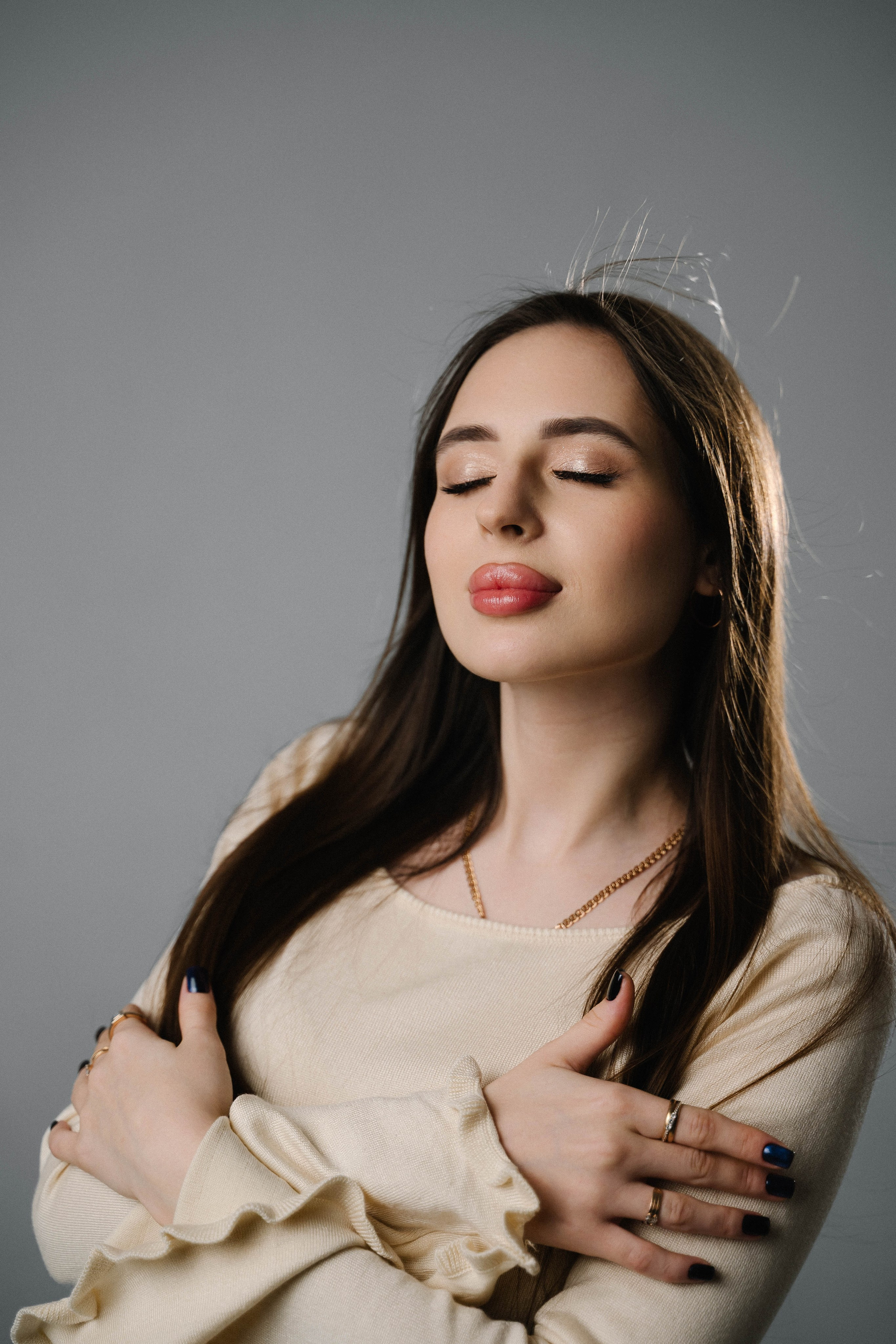 Карина, 26.12.25. Фотограф Виктория Казановская в Каменске-Шахтинском