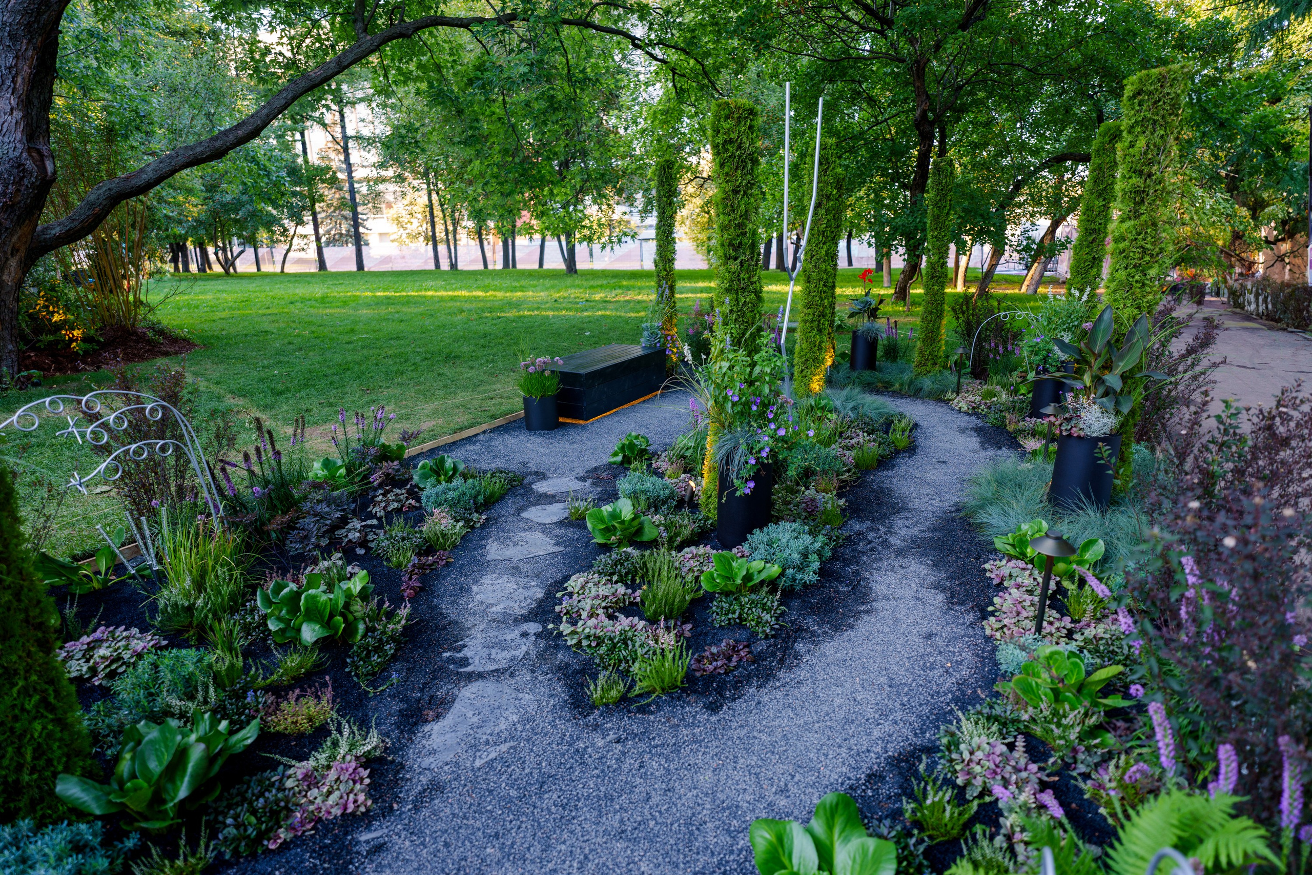 Сад Плеяд. Студия ландшафтного дизайна в Москве. Love My Garden