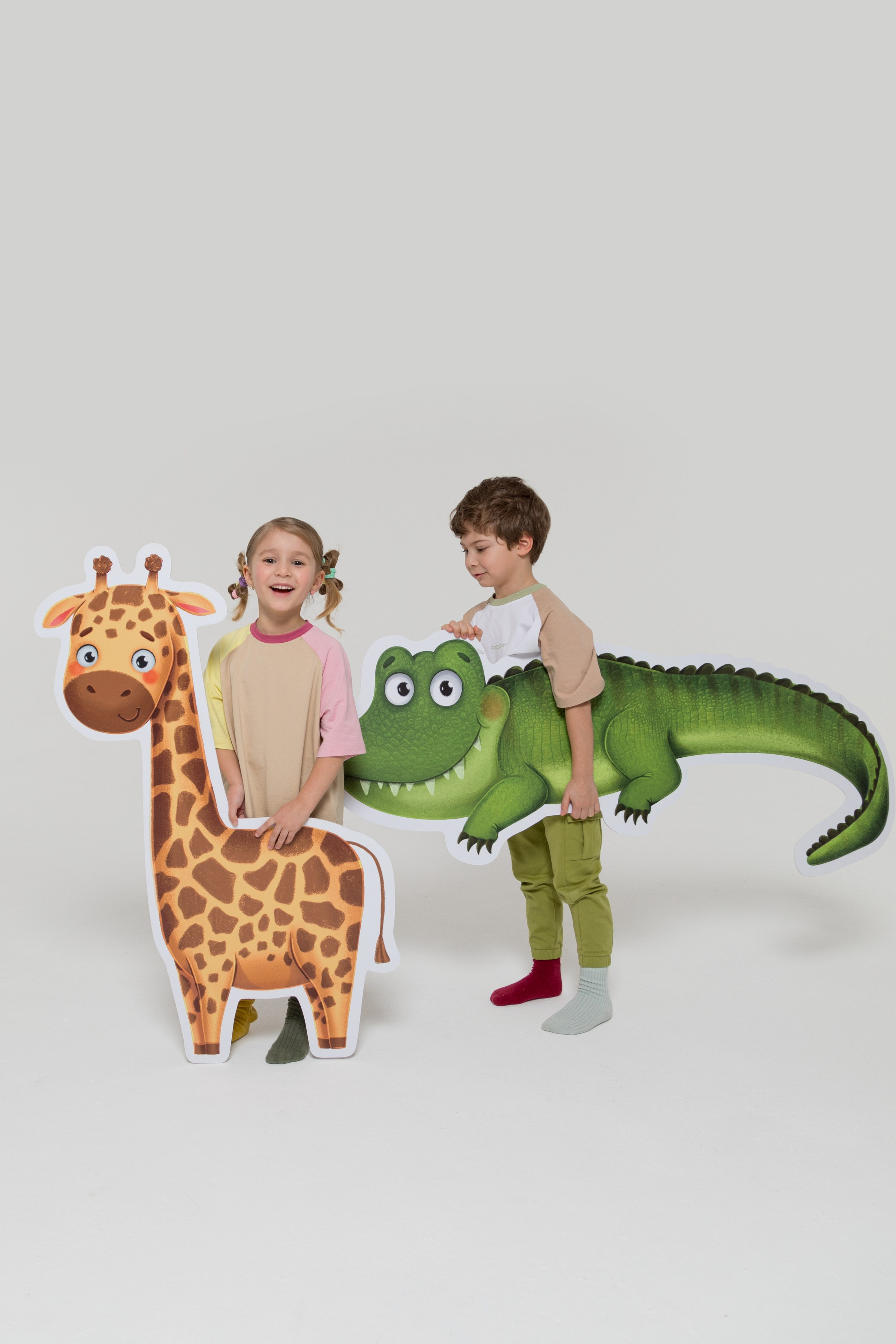 Имиджевая и каталожная съёмка для бренда детских пазлов. Детский и контент фотограф Надя Волкова Санкт-Петербург