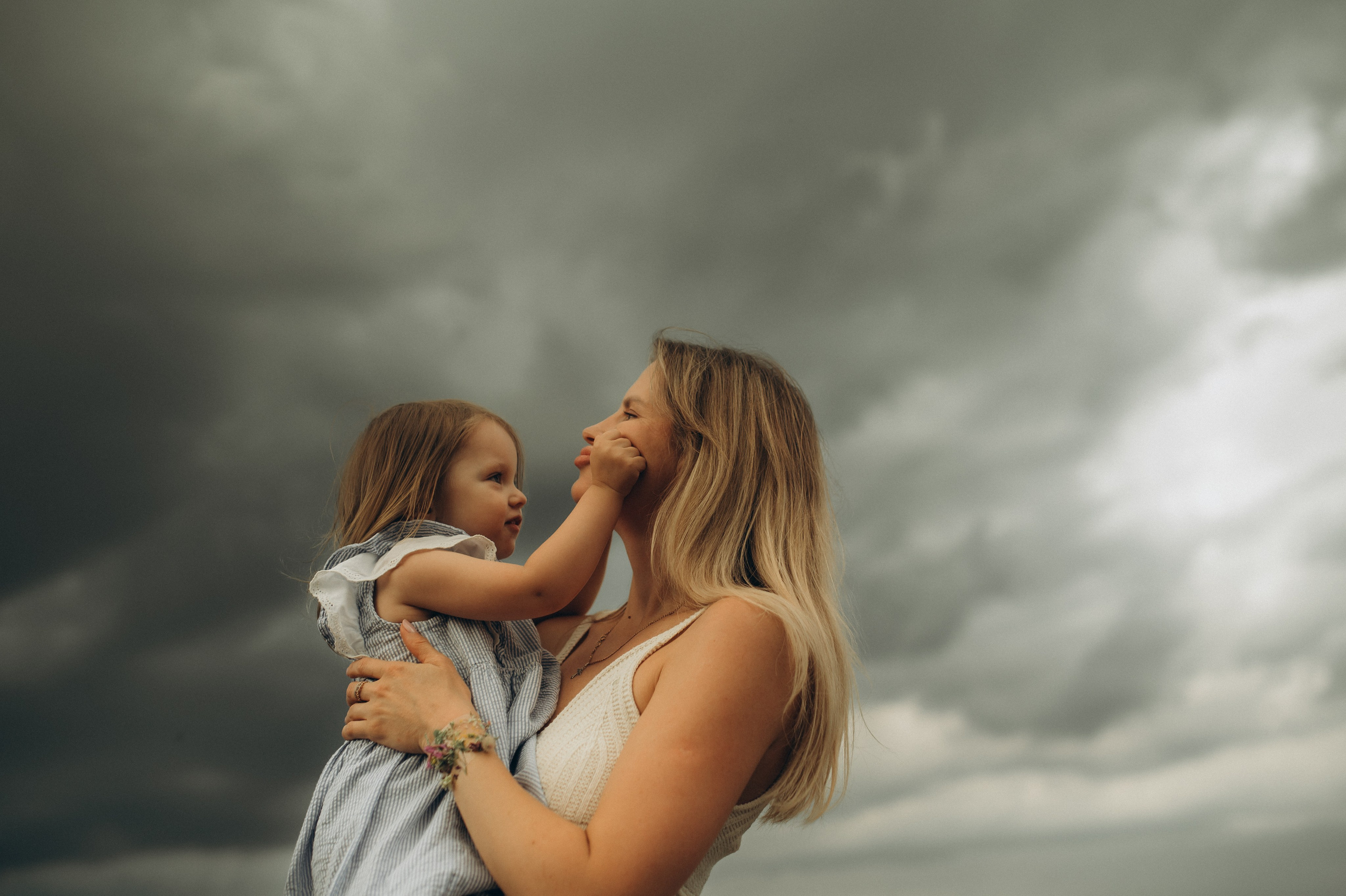 В грозу. Фотограф Быстрова Дарья г. Москва