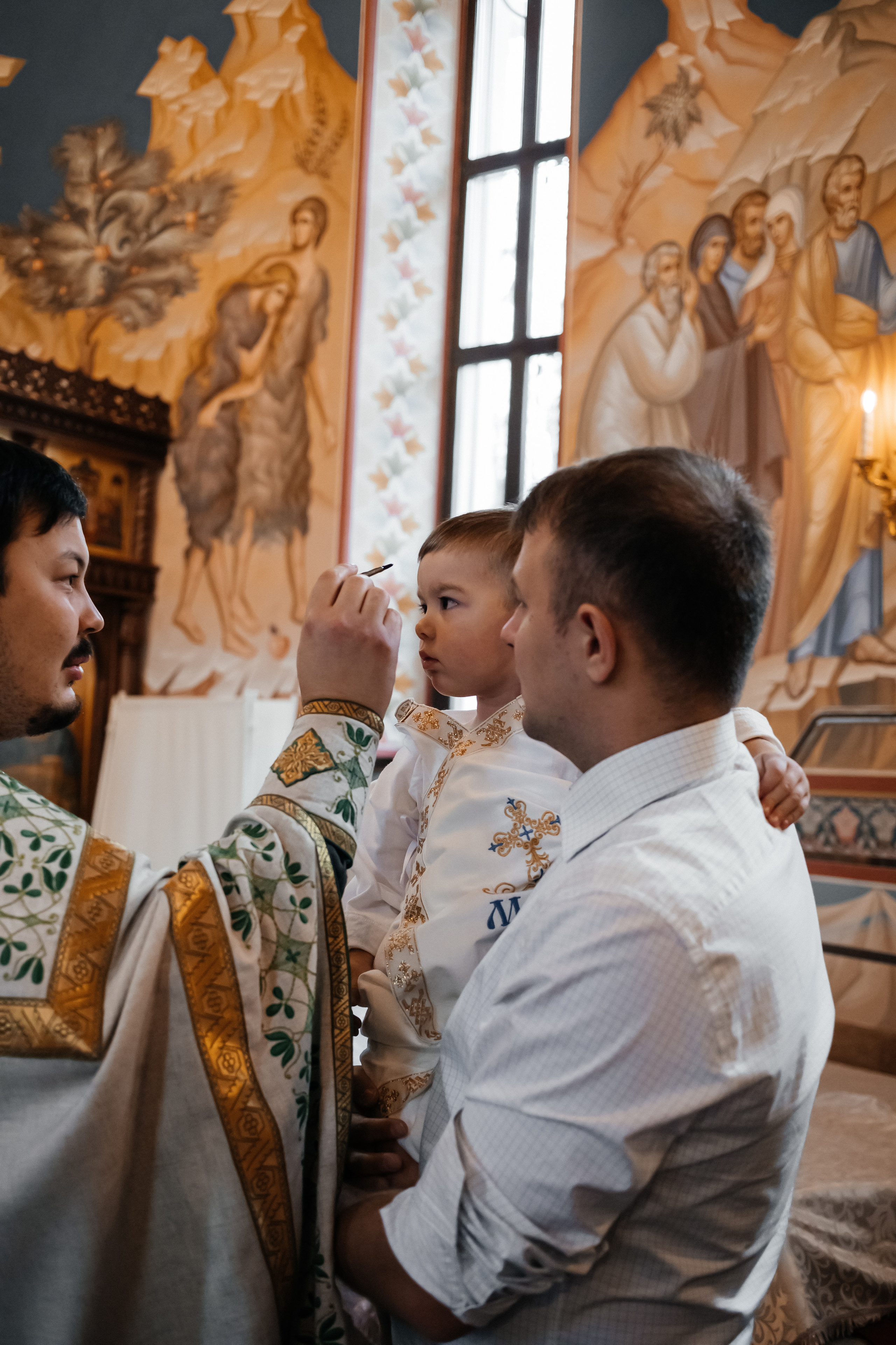 Крещение ребёнка в Сургуте. Семейный фотограф в Сургуте Инна Смолякова