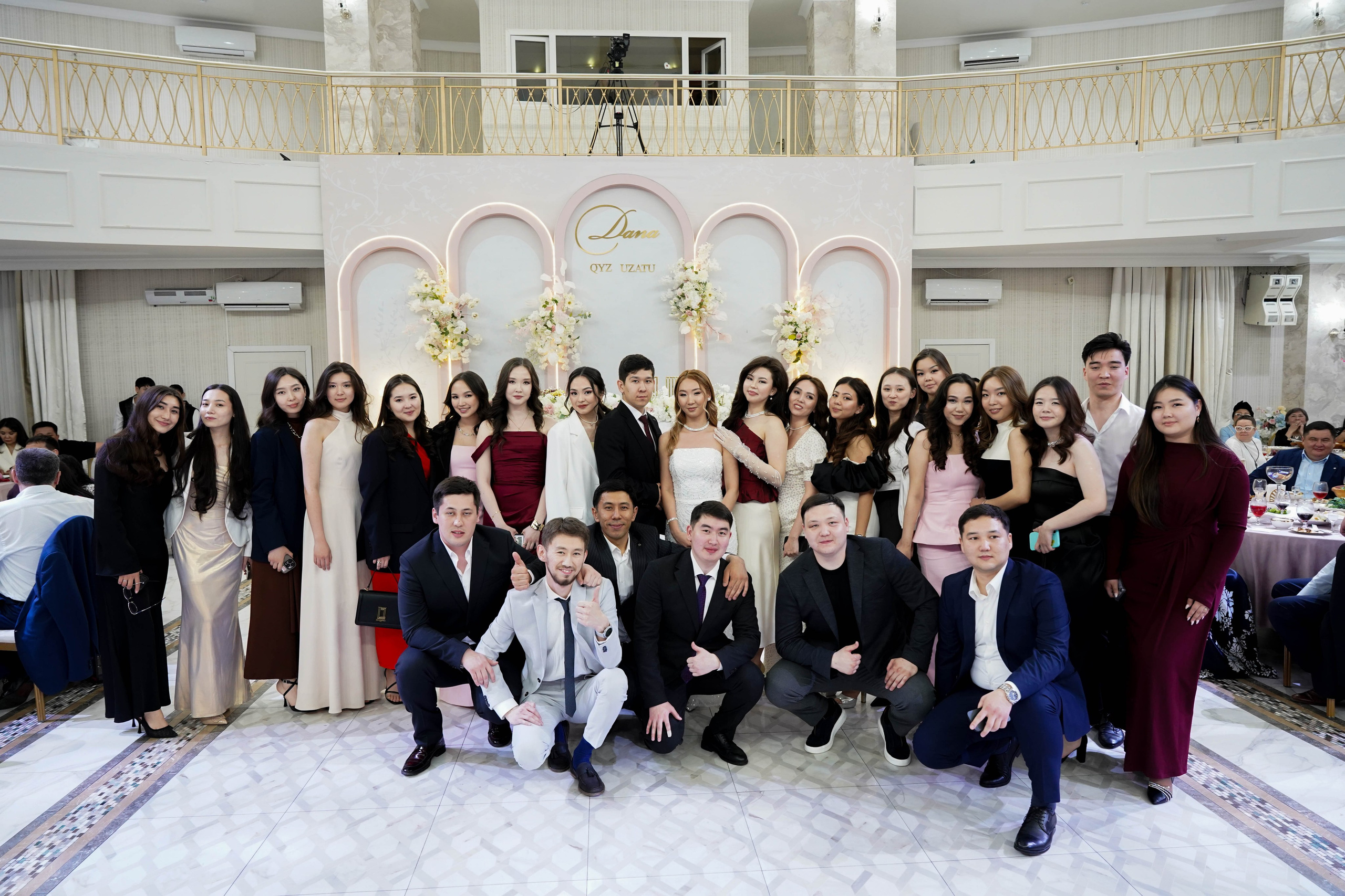 Dana uzatu. Фотограф Ернар Ержанов