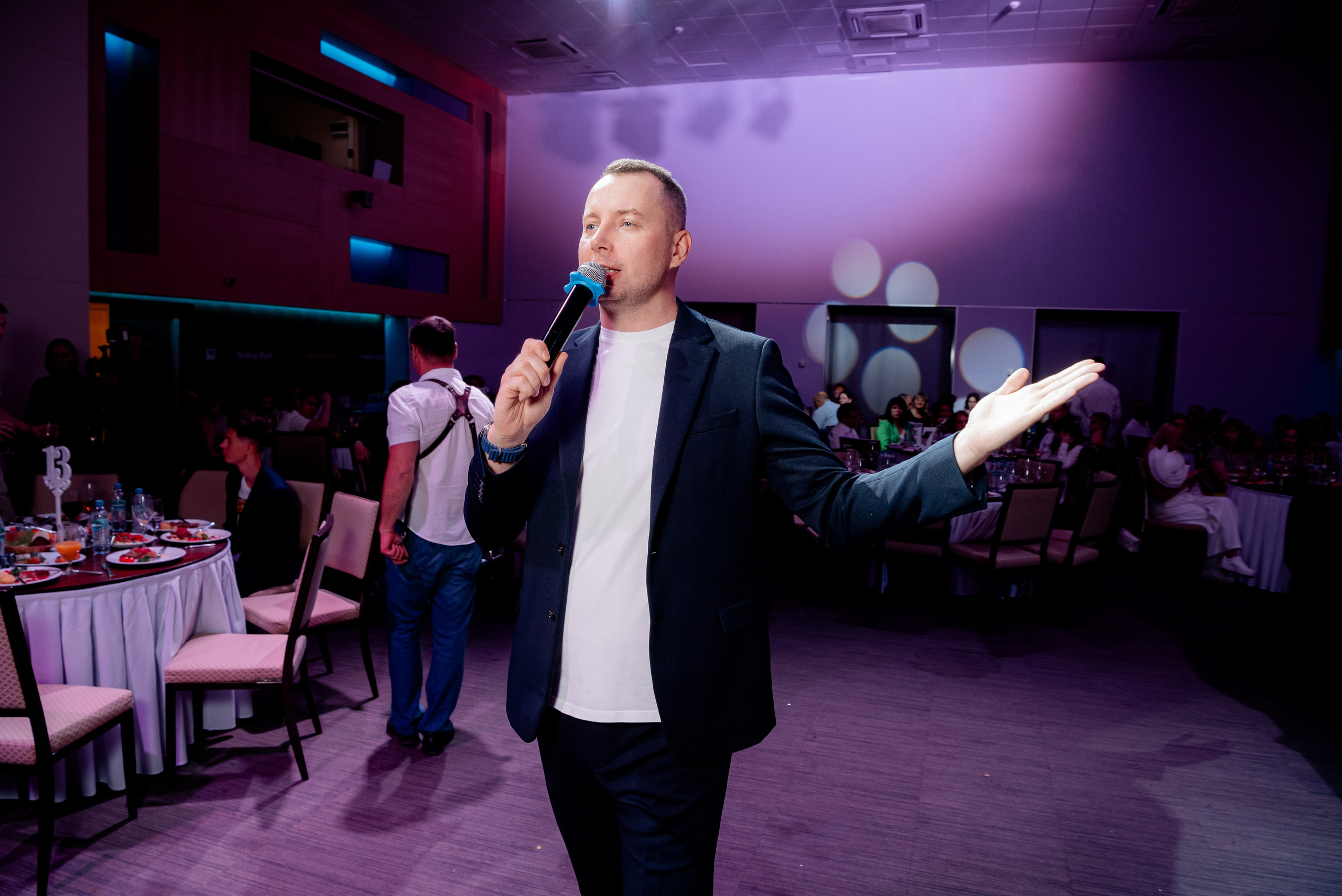 5 Лицей. Вручение и Банкет. Музкомедия и Сити Холл. Фотограф в Волгограде и Волжском Александр Горбань