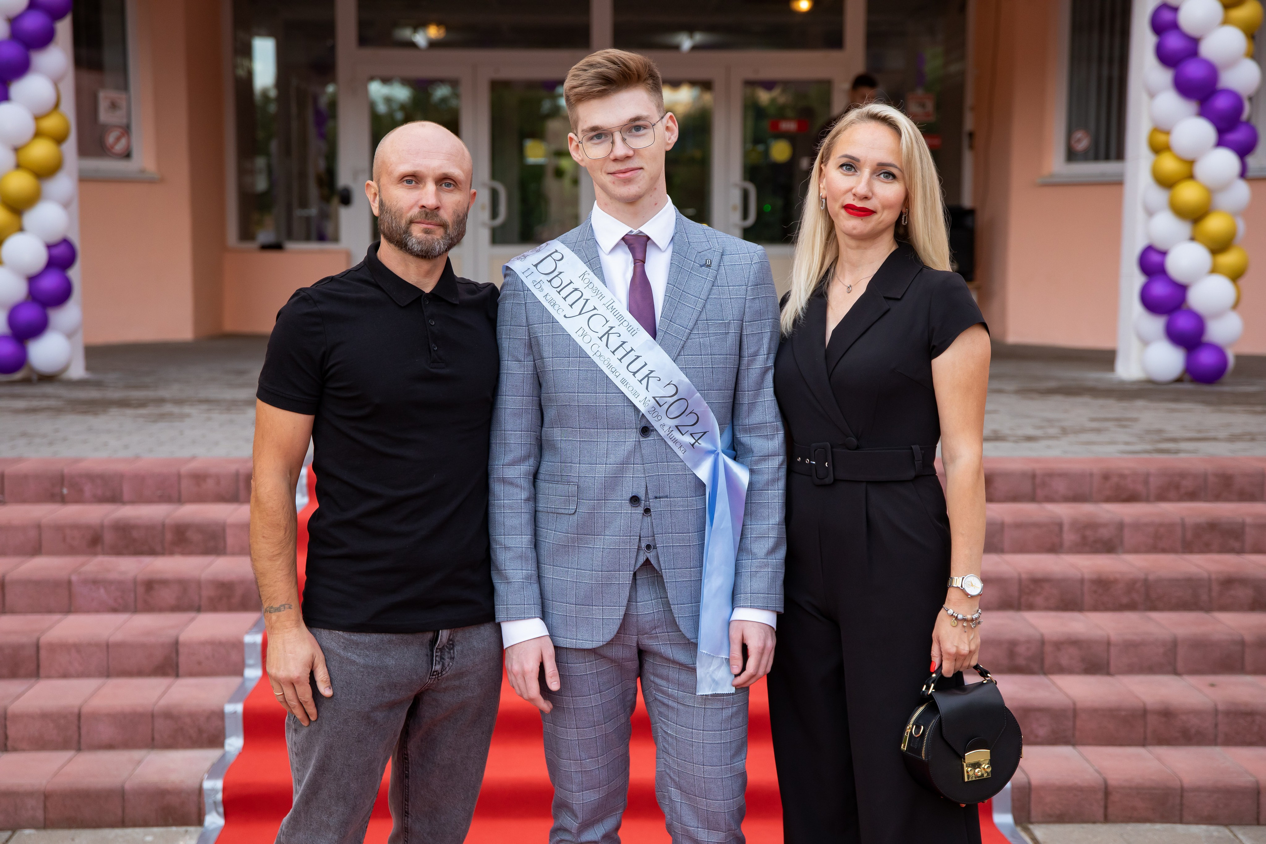 Выпускной 2024. Репортажный фотограф Минск ❘ Костецкий Илья ❘ Беларусь