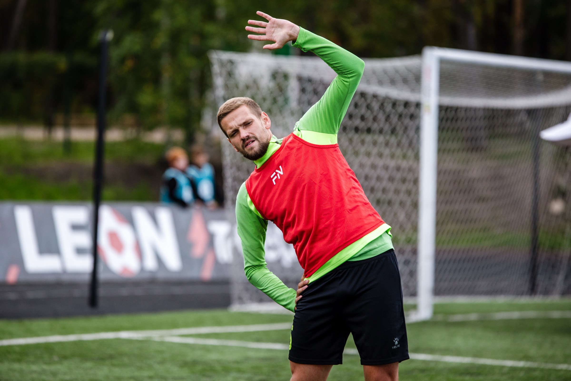 Первенство России по футболу LEON-Вторая лига Б | ФК Иркутск — Космос (Долгопрудный) | 14.09.25. Фотограф в Иркутске Евгения Айвазова