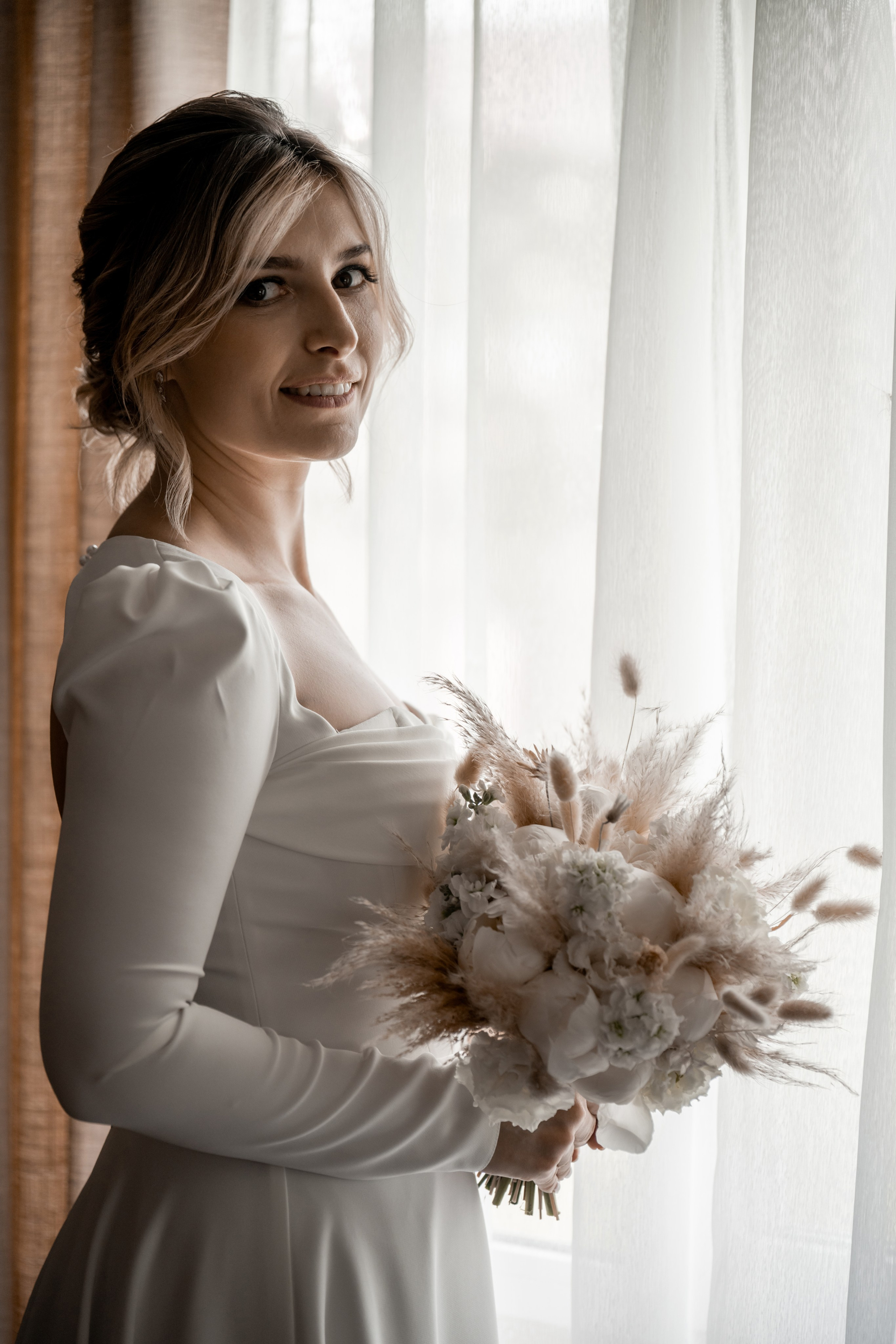 2024. Саша и Ксюша. Свадебный и семейный фотограф в Москве и Европе Евгения Амелина