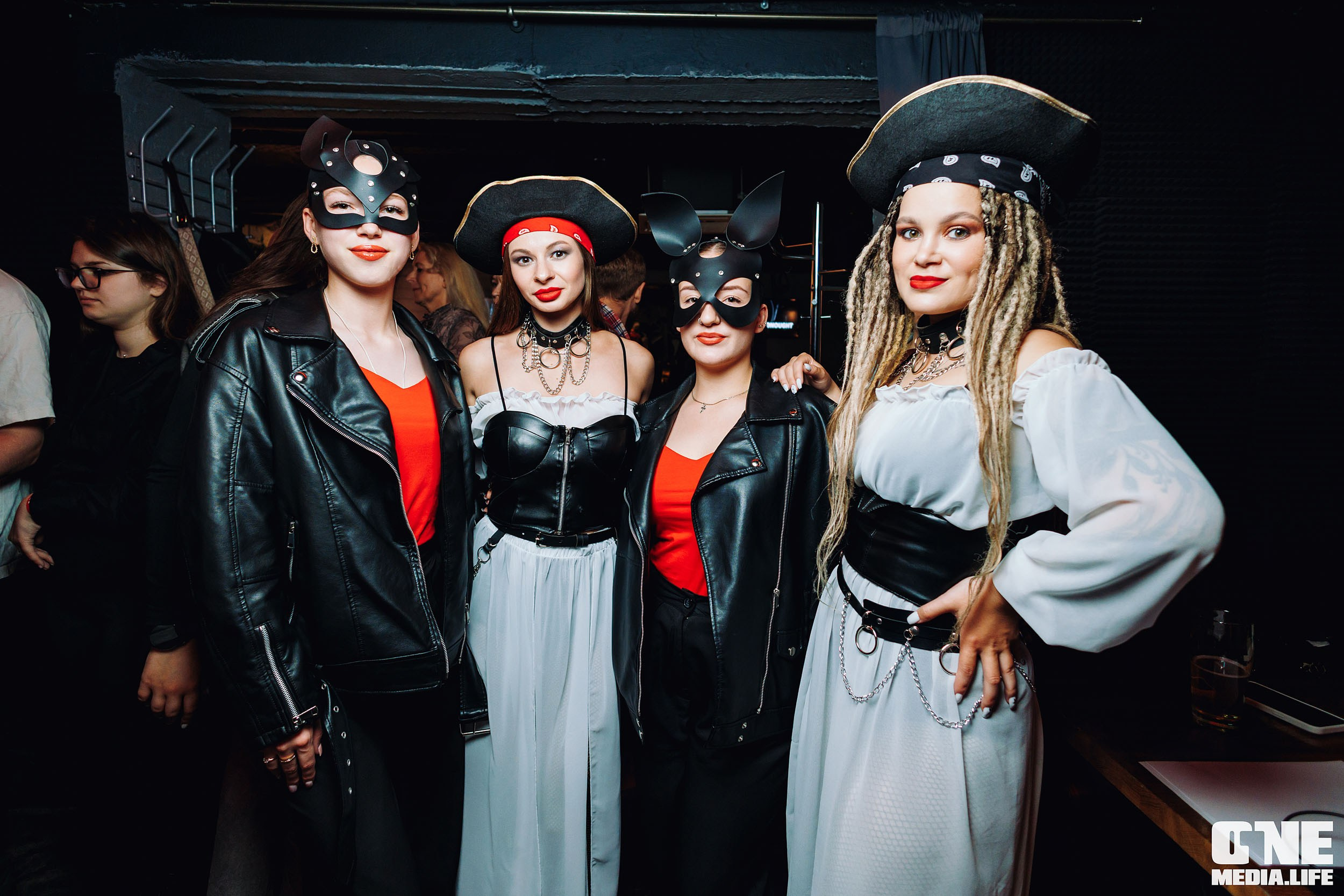 Фоторепортаж из бара Dreadnought. One Media Life: фоторепортажи, фотоотчеты с мероприятий и заведений