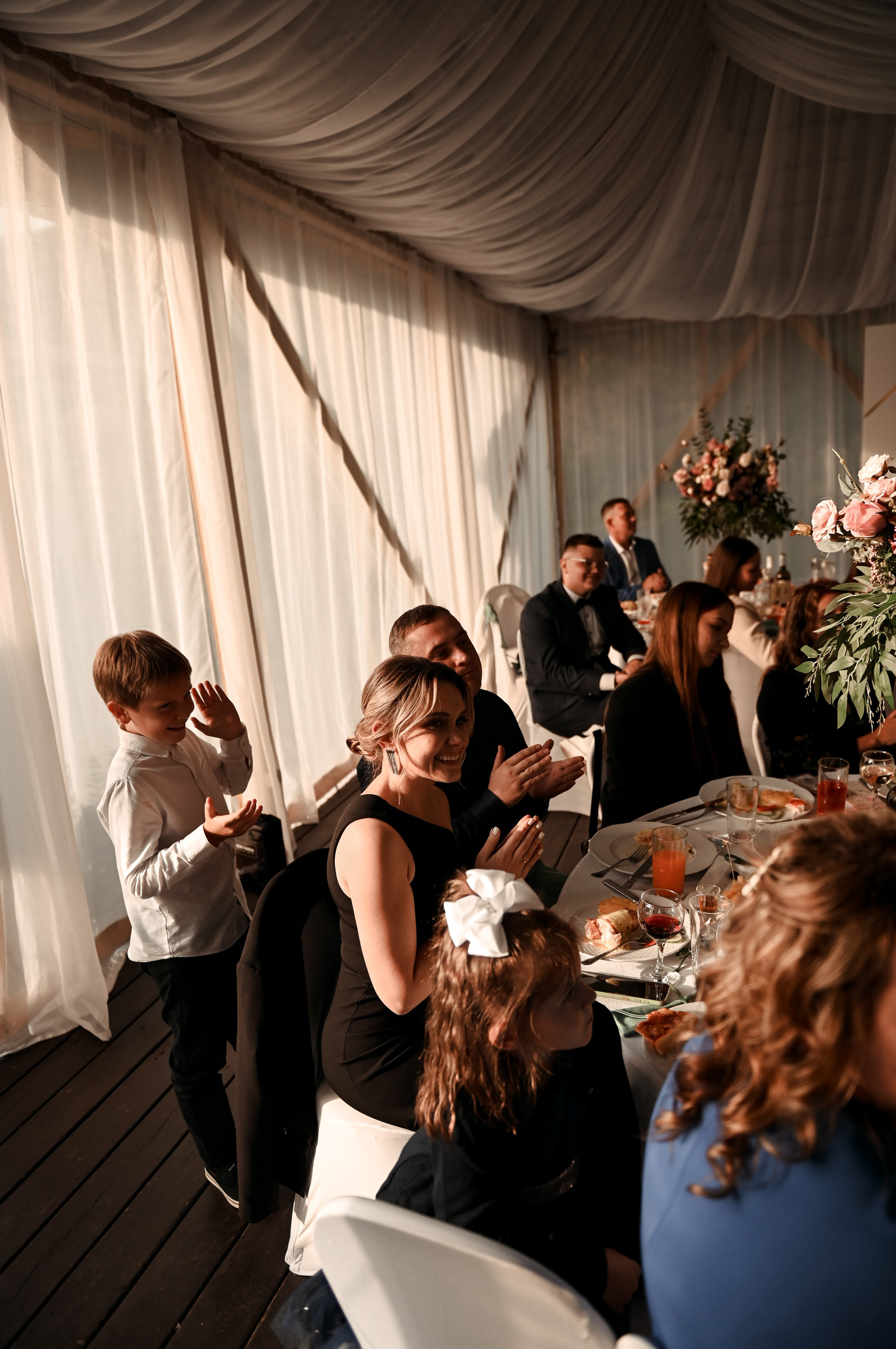 Шикарные ребята Владислав и Анастасия. Свадебный, семейный, детский, контент фотограф в Омске Максим Ильин