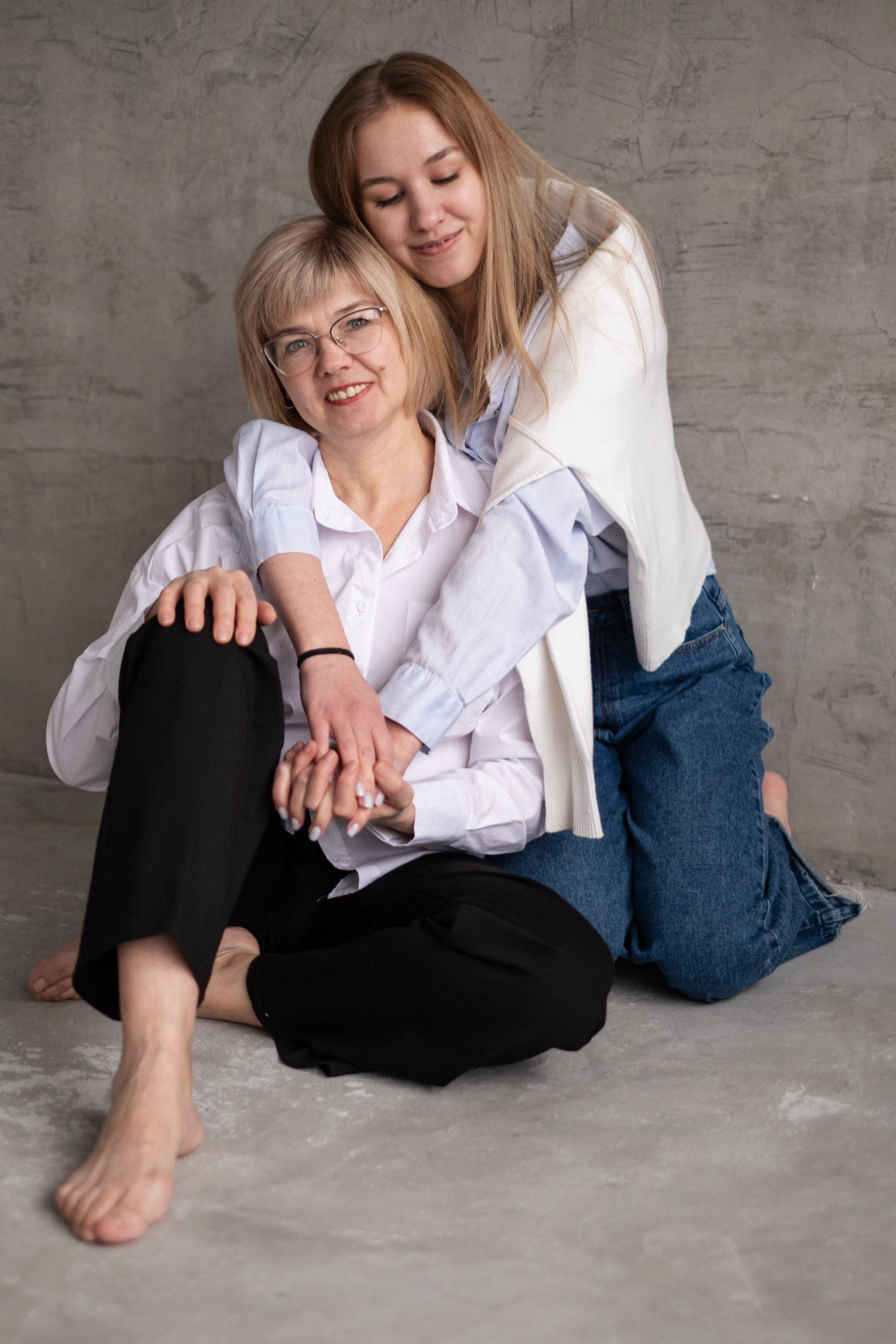 Наталья и Оля | мама и дочь в студии. Фотограф в Новосибирске Диана Ильиных