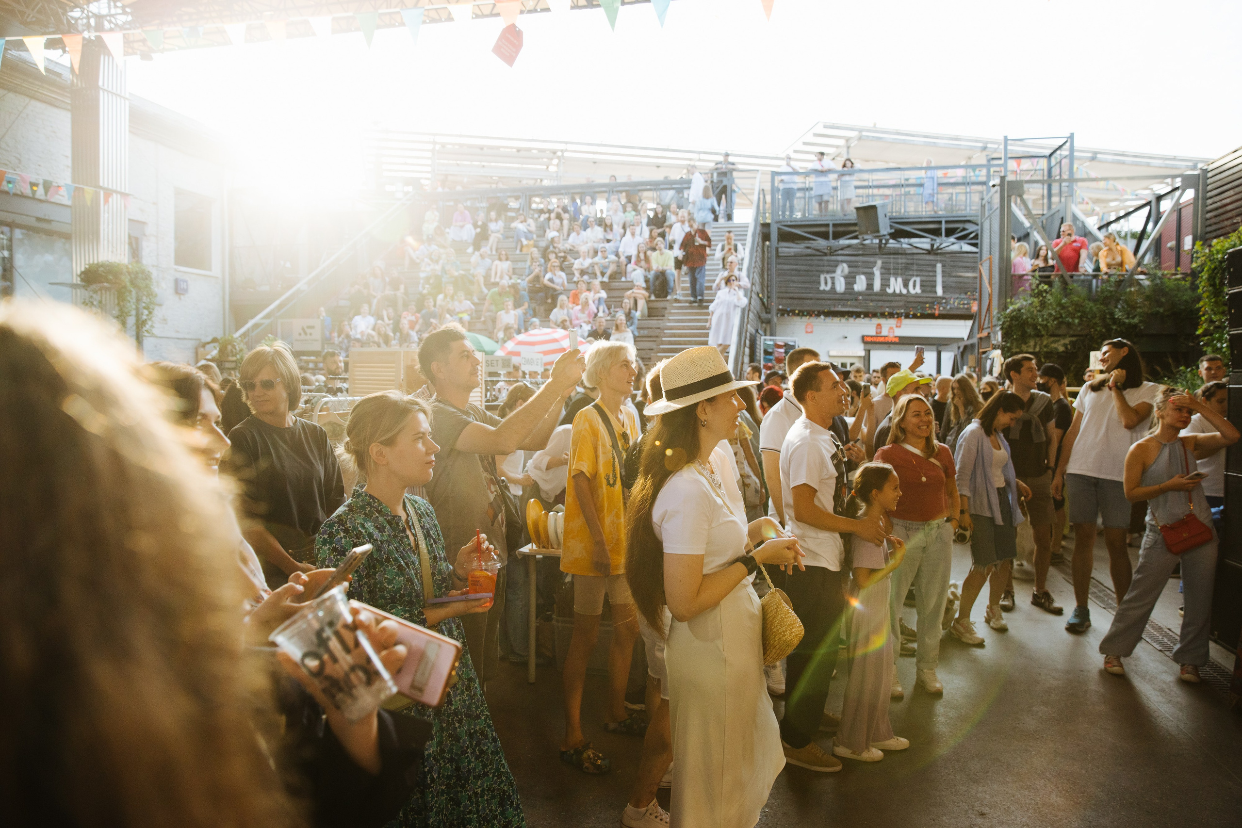 14–15 августа 2021 в «Стрелке». Фотоотчеты «Ламбада-маркета»