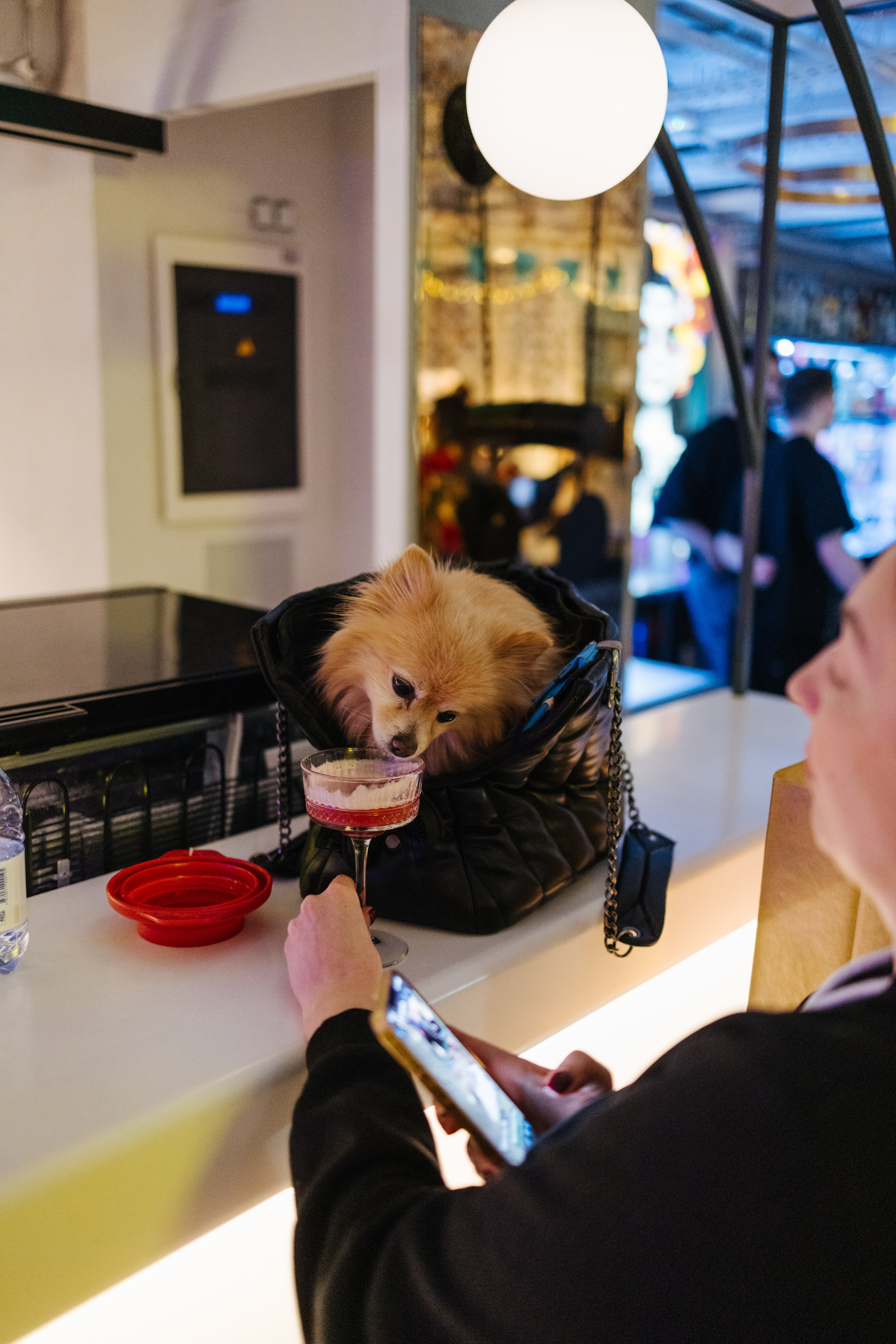 2–3 марта 2024 в пространстве «Три вокзала. Депо» / День 1 / фото Валерий Белобеев. Фотоотчеты «Ламбада-маркета»