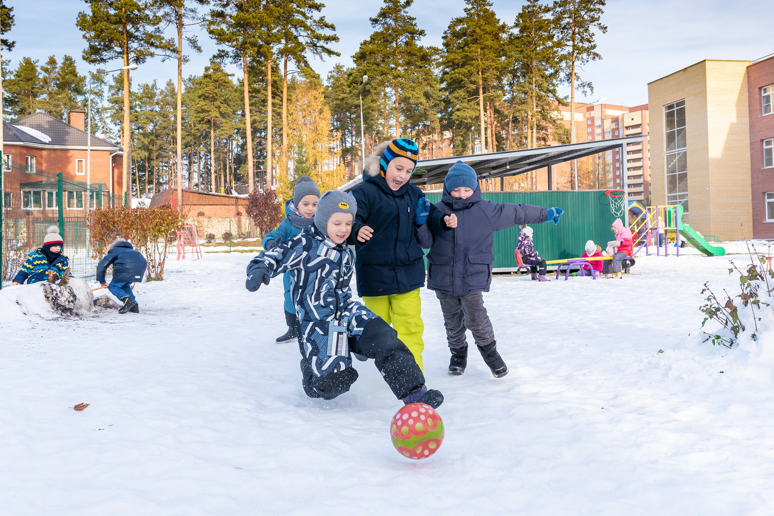 Фотосъёмка на прогулке. Детский фотограф в Екатеринбурге и Берёзовском Евгений Кондаков