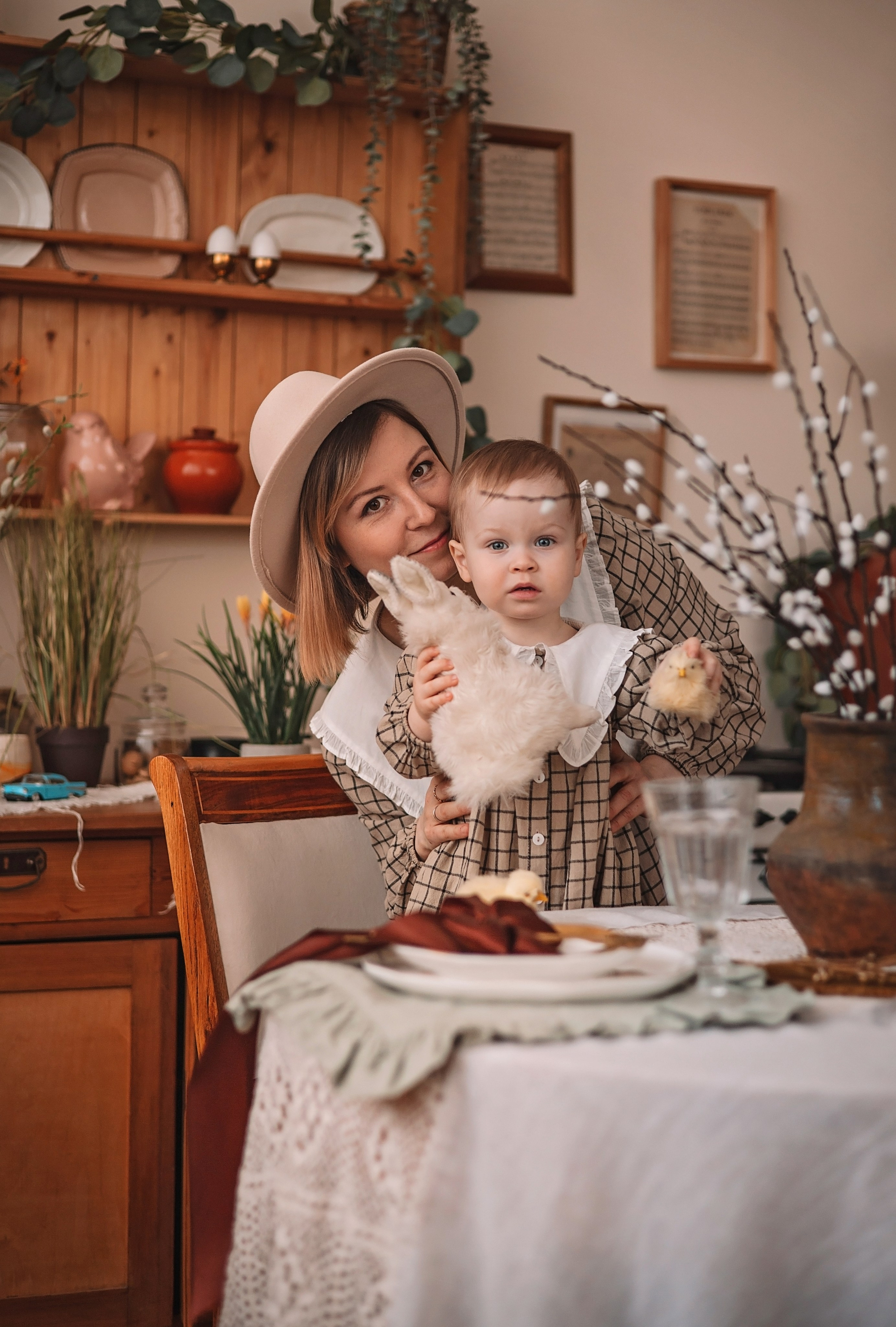 Мира и Мама