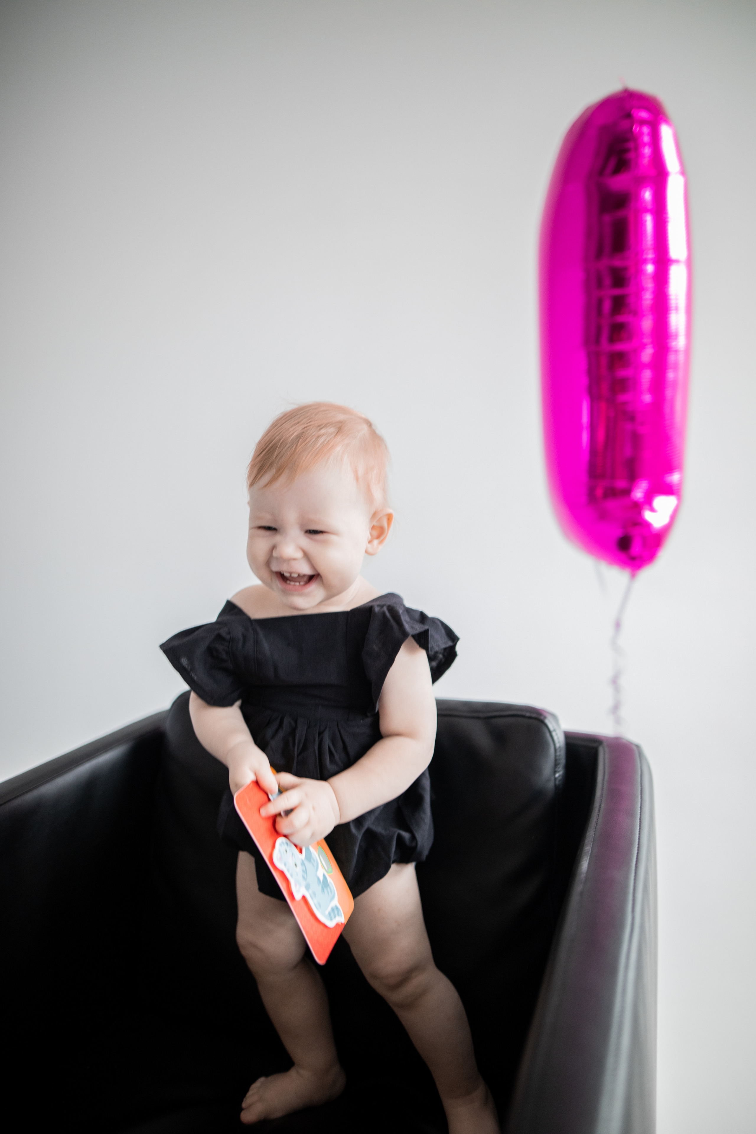 Семейная фотосессия в фотостудии или дома Нижний Новгород. Фотограф на крещение и венчание в Нижнем Новгороде.Свадебный Фотограф