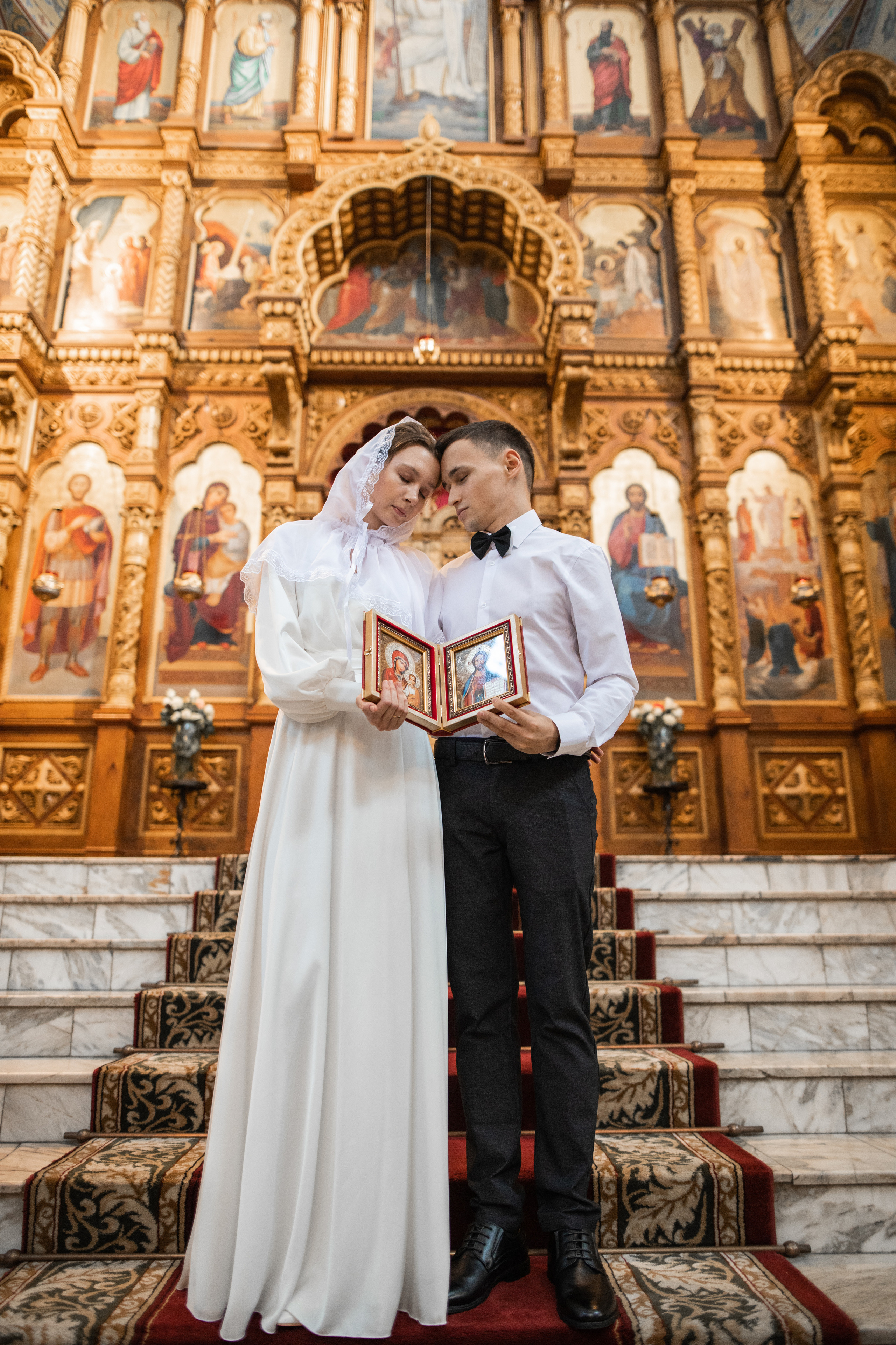Венчание Сормовский собор. Фотограф на крещение и венчание в Нижнем Новгороде.Свадебный Фотограф