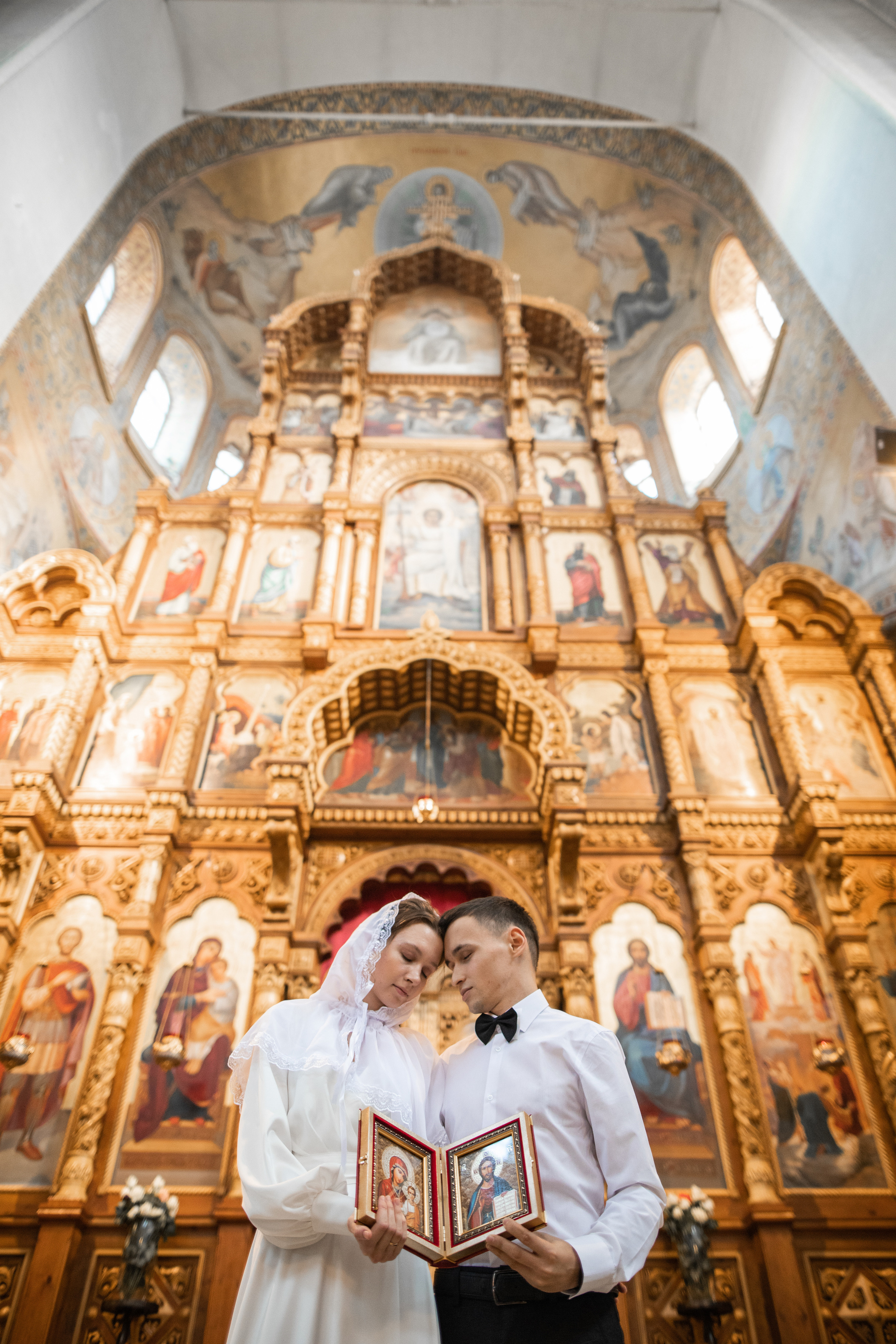 Венчание Сормовский собор. Фотограф на крещение и венчание в Нижнем Новгороде.Свадебный Фотограф